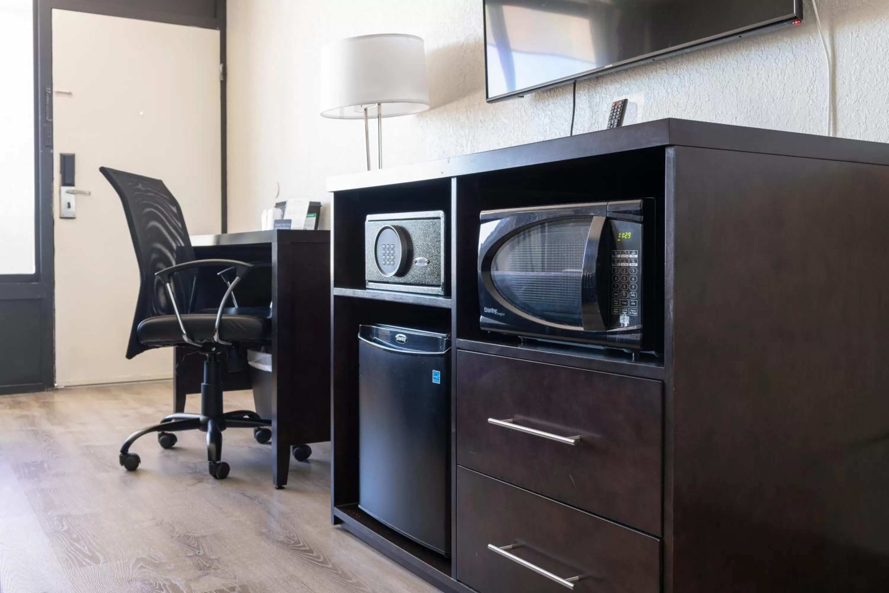 Bedroom in Hotel Monreale Express International Drive Orlando