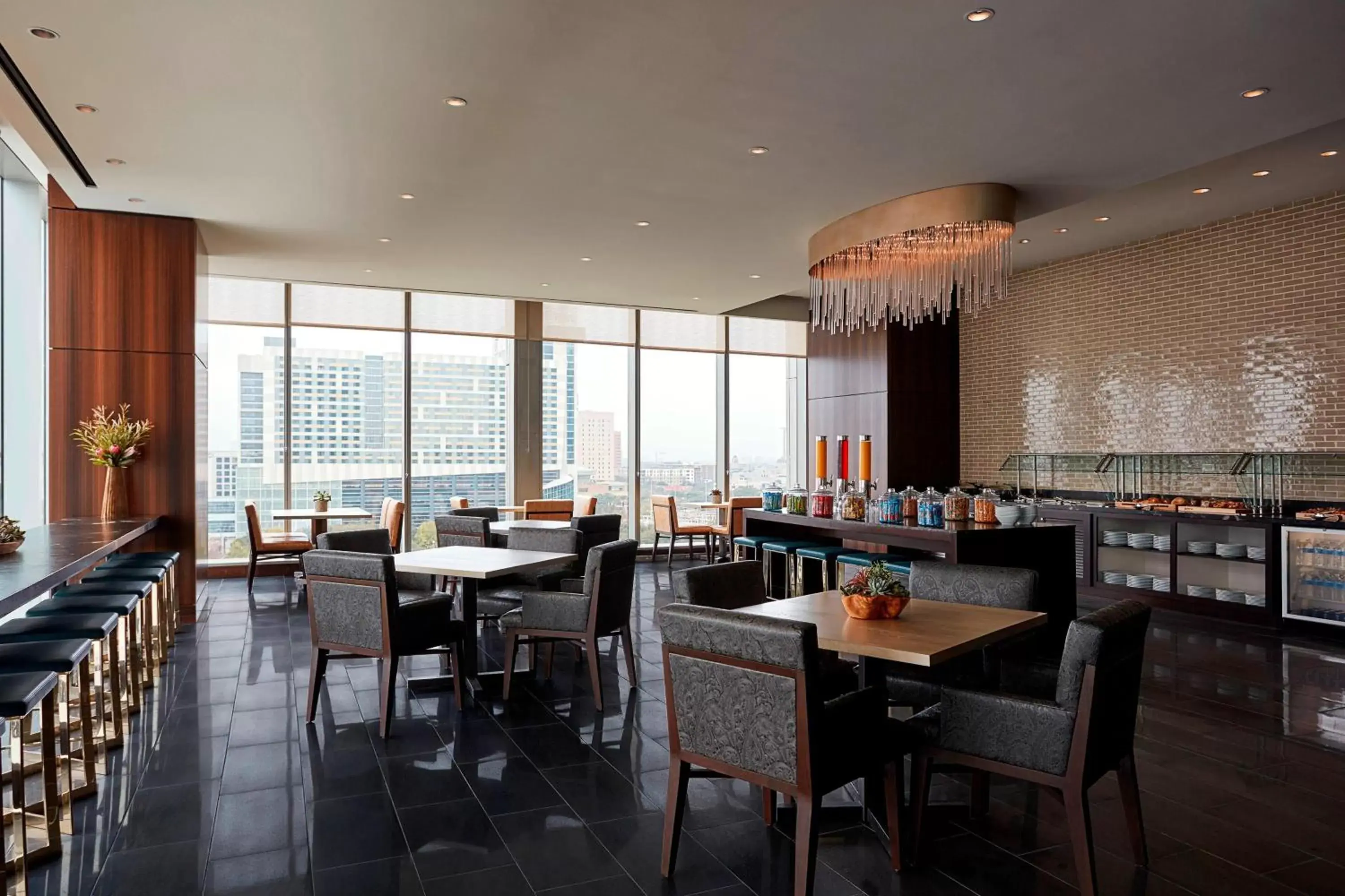 Lounge or bar, Restaurant/Places to Eat in Marriott Marquis Houston