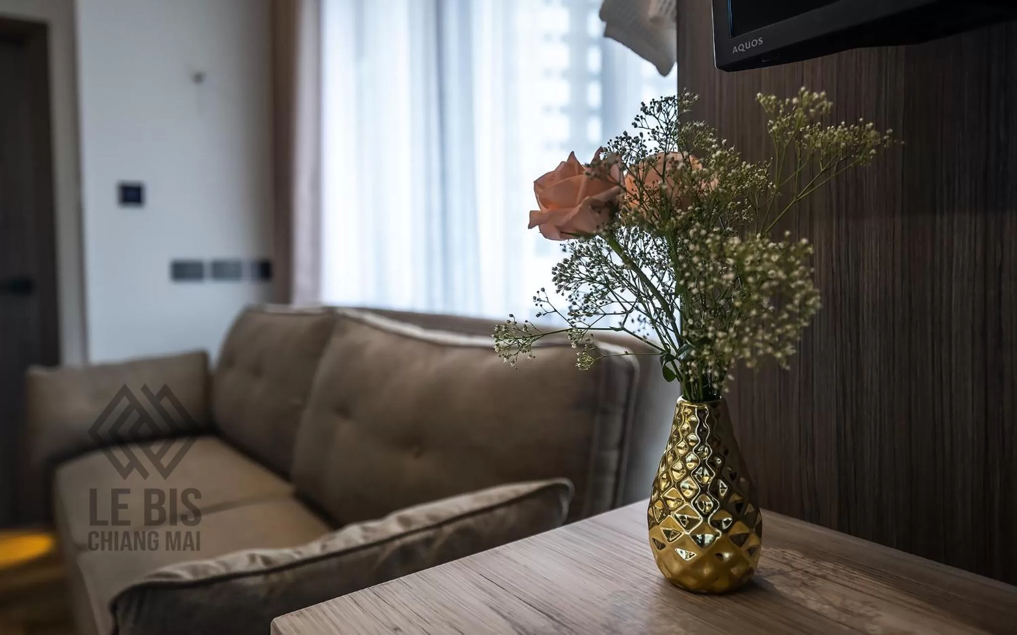 Seating area in Le Bis Hotel