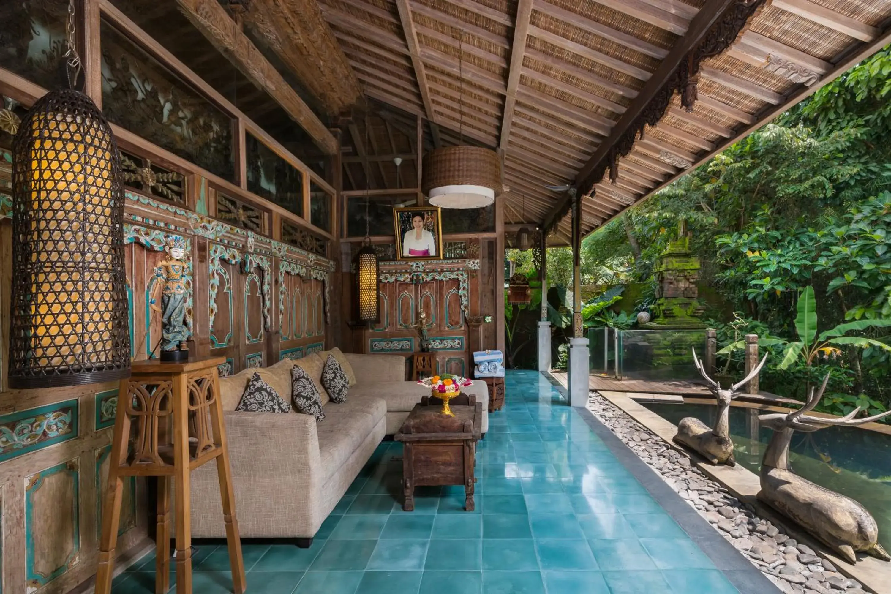 Seating area in Aryaswara Villa Ubud