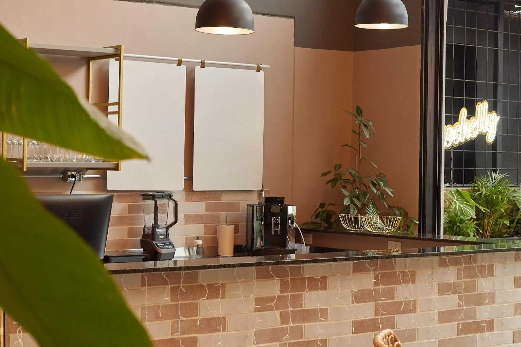 Restaurant/places to eat in Epic Boutique Hotel