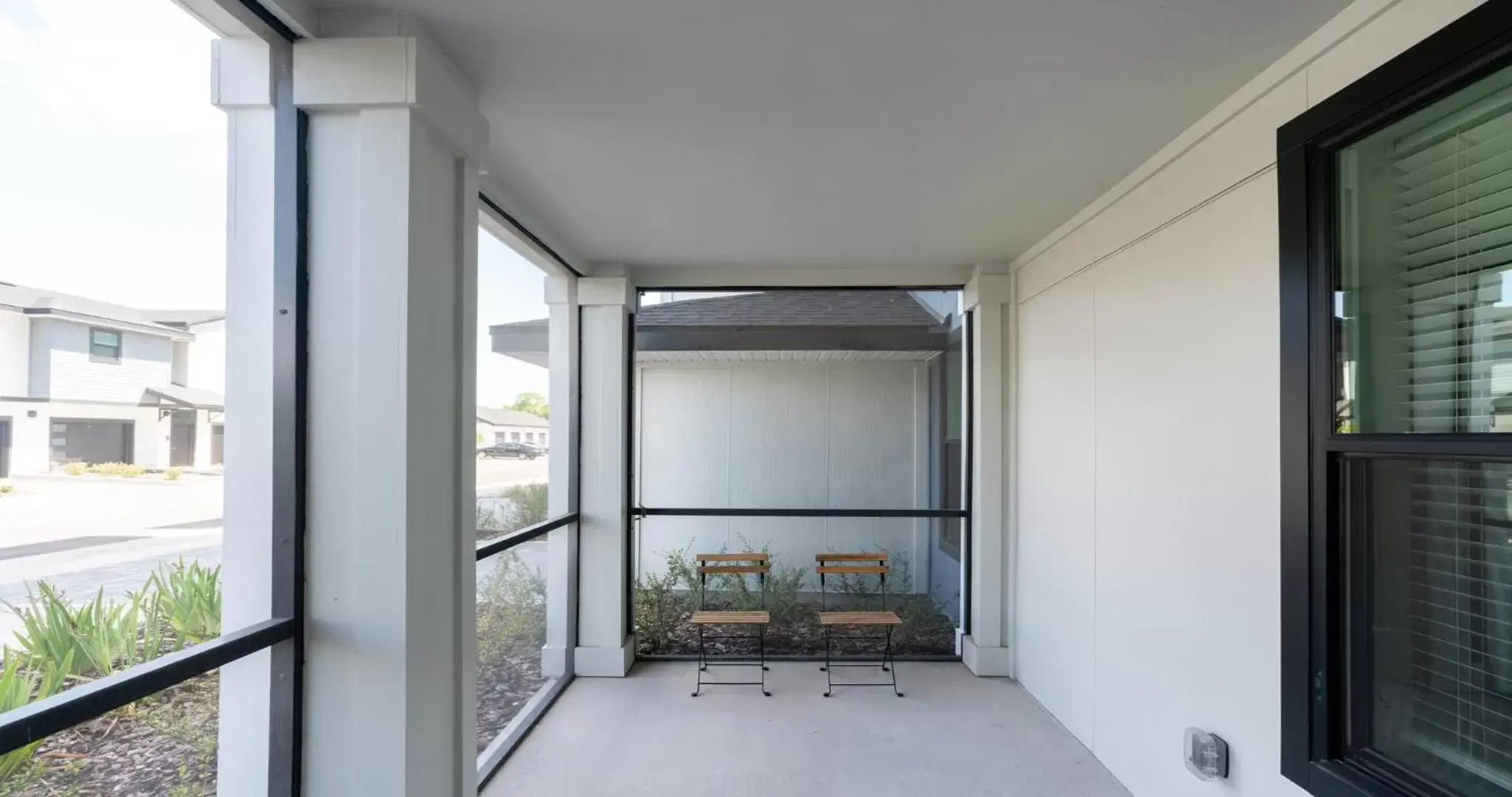 Balcony/Terrace in Westshore Apartments by Barsala