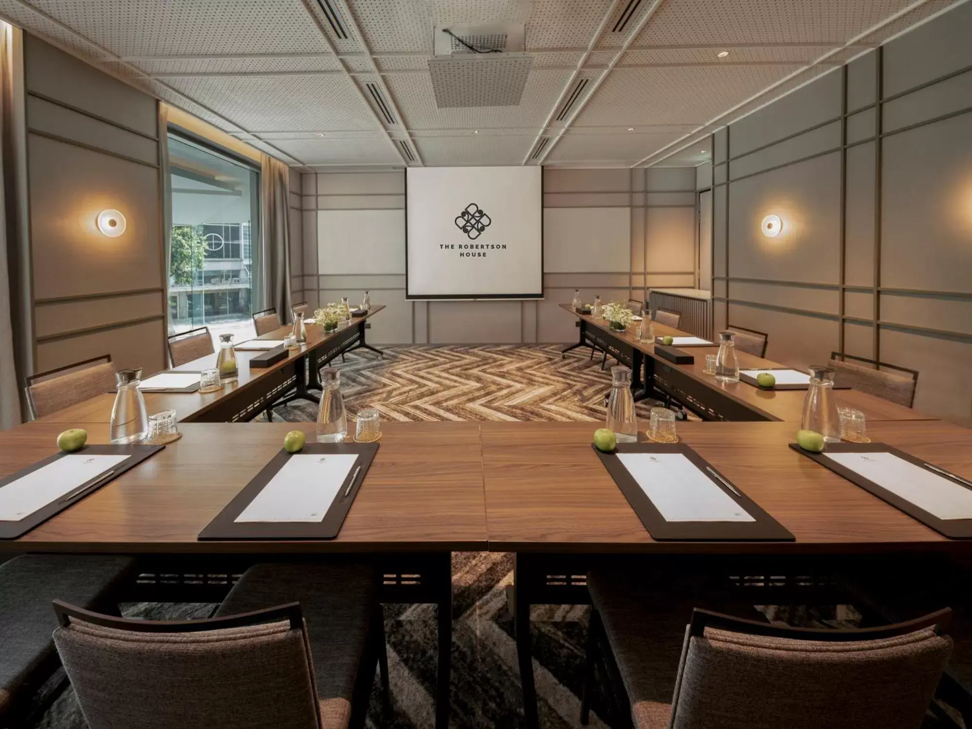 Meeting/conference room in The Robertson House by The Crest Collection