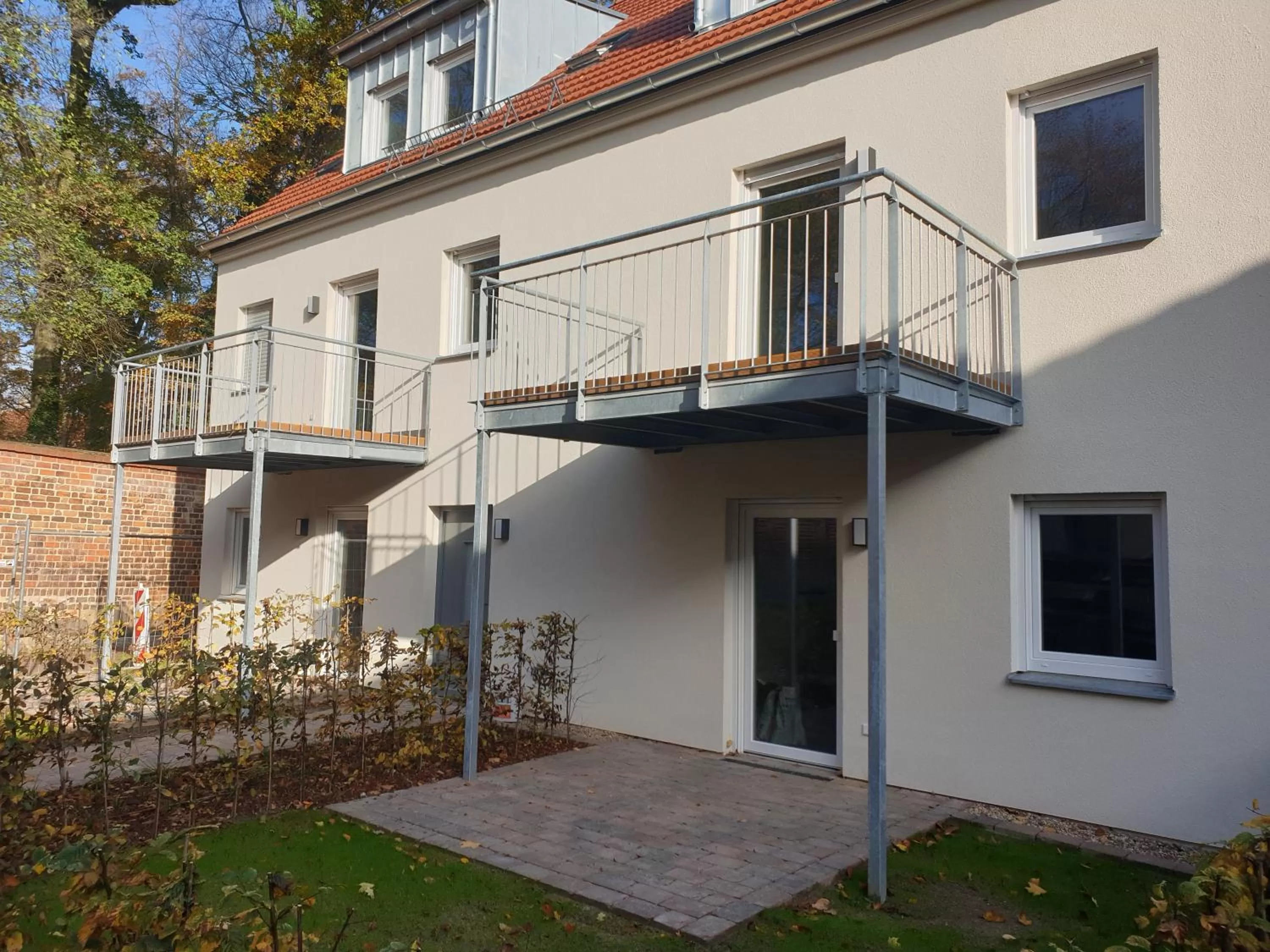 Property building in Travel Art Boardinghouse (Lazarettstr.)