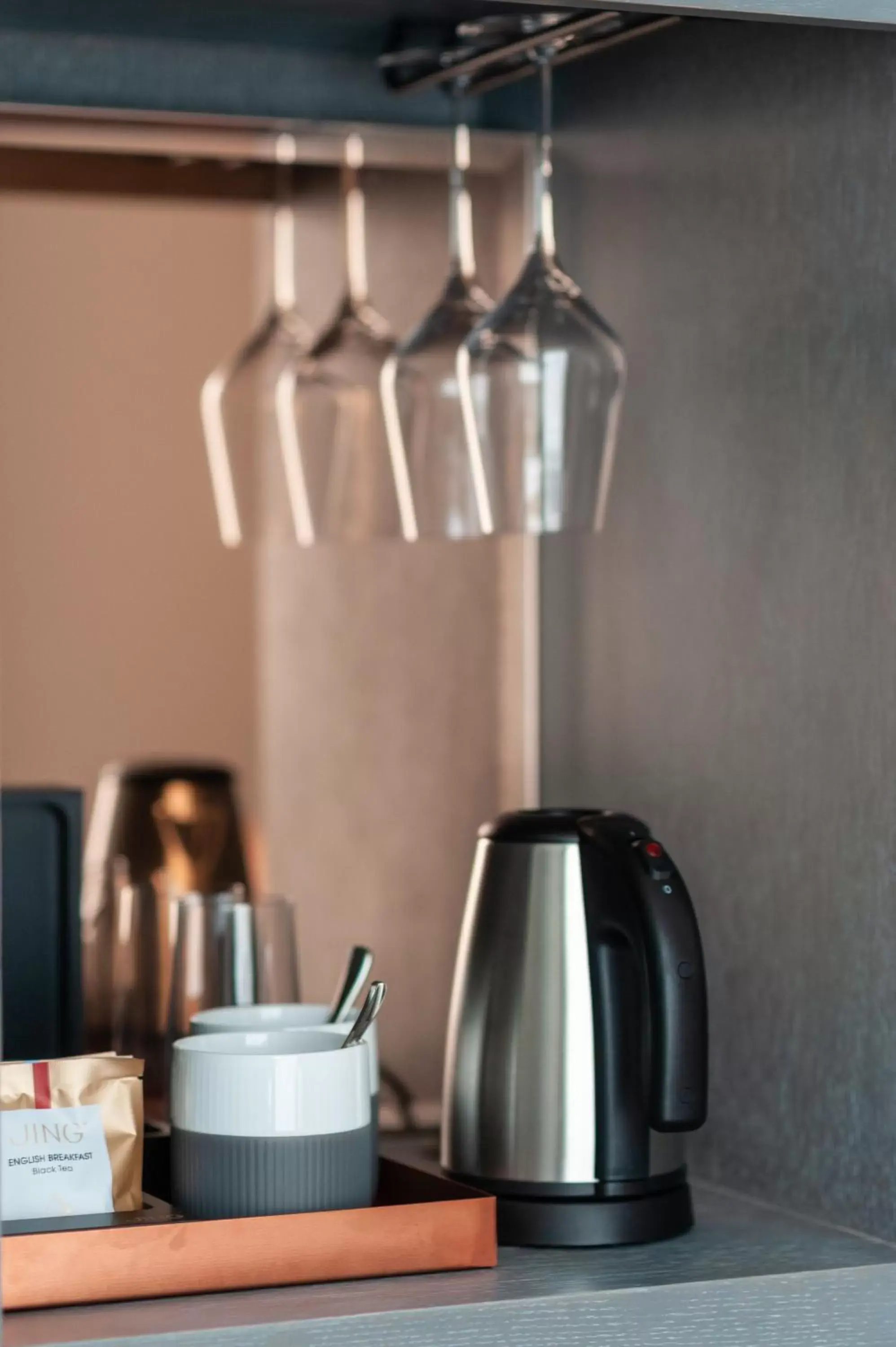 Coffee/tea facilities in Hart Shoreditch Hotel London, Curio Collection by Hilton