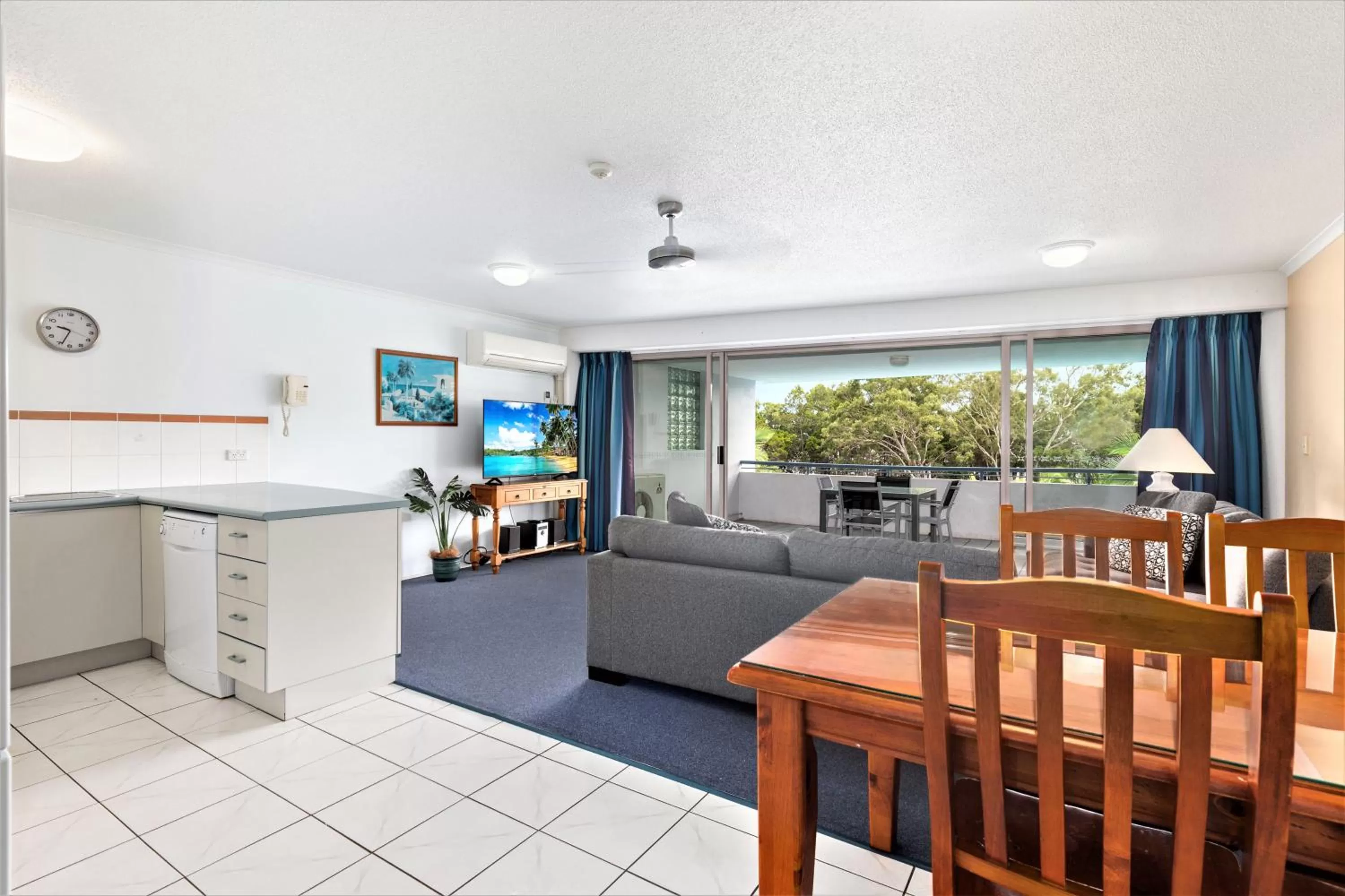 Living room in Riviera Resort