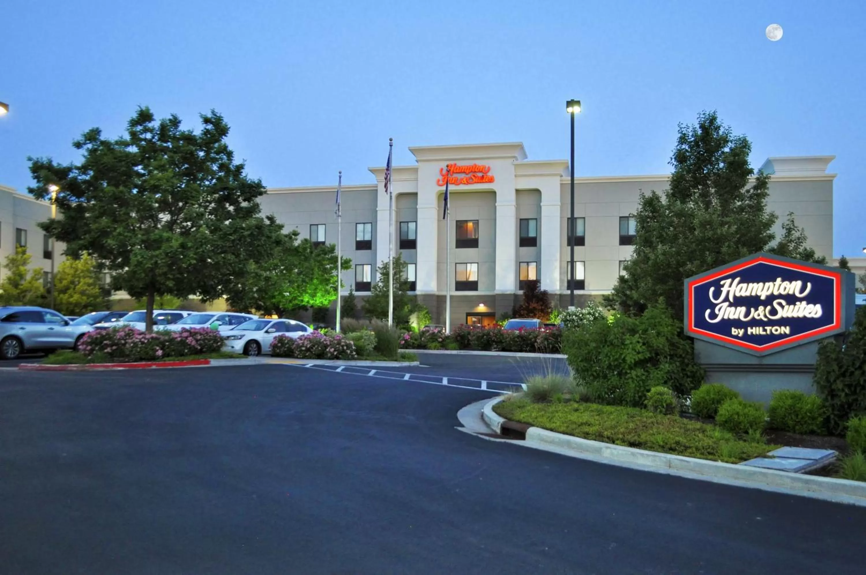 Property building in Hampton Inn & Suites Salt Lake City-West Jordan