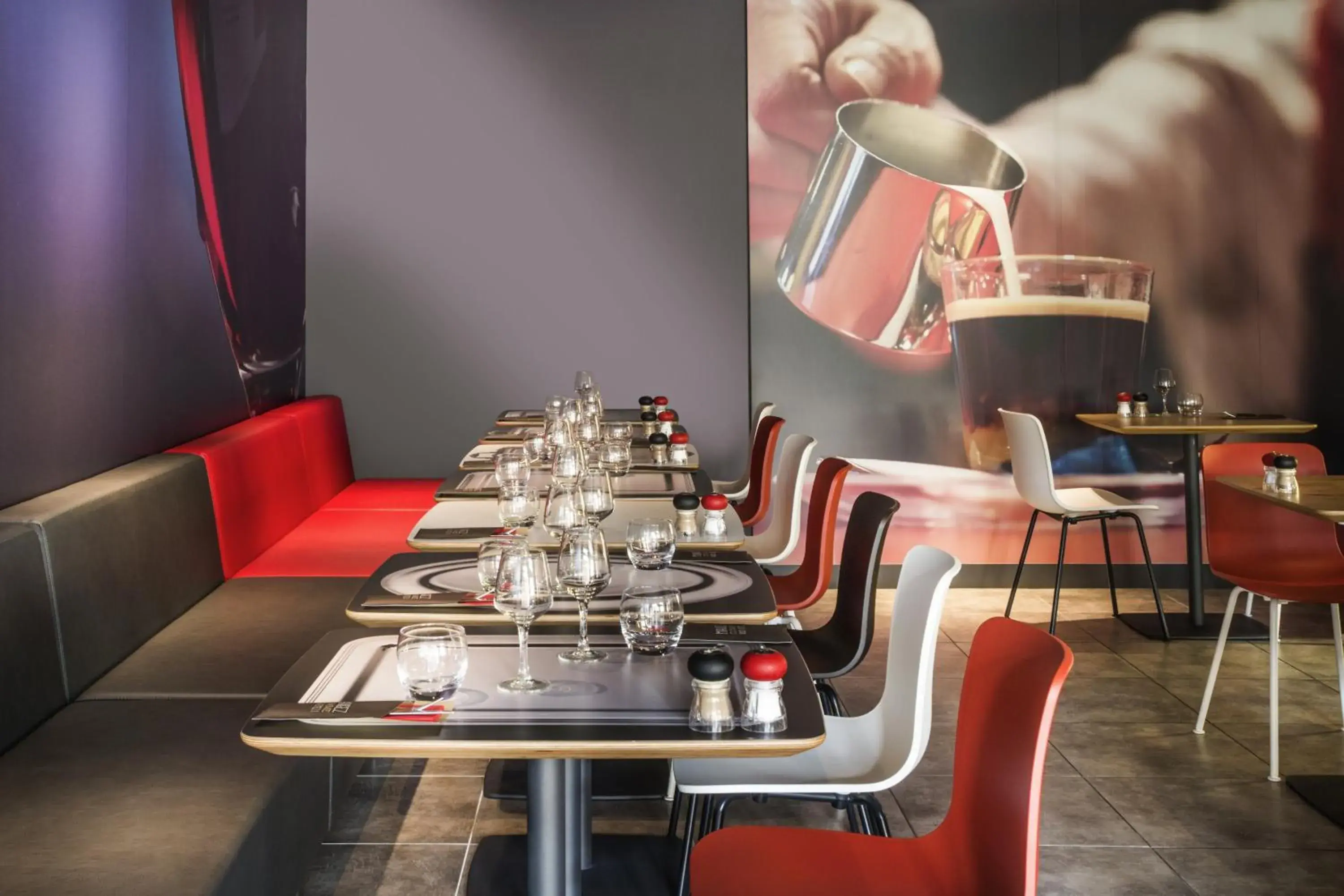 Food and drinks, Restaurant/Places to Eat in ibis Paris Issy Les Moulineaux Val de Seine
