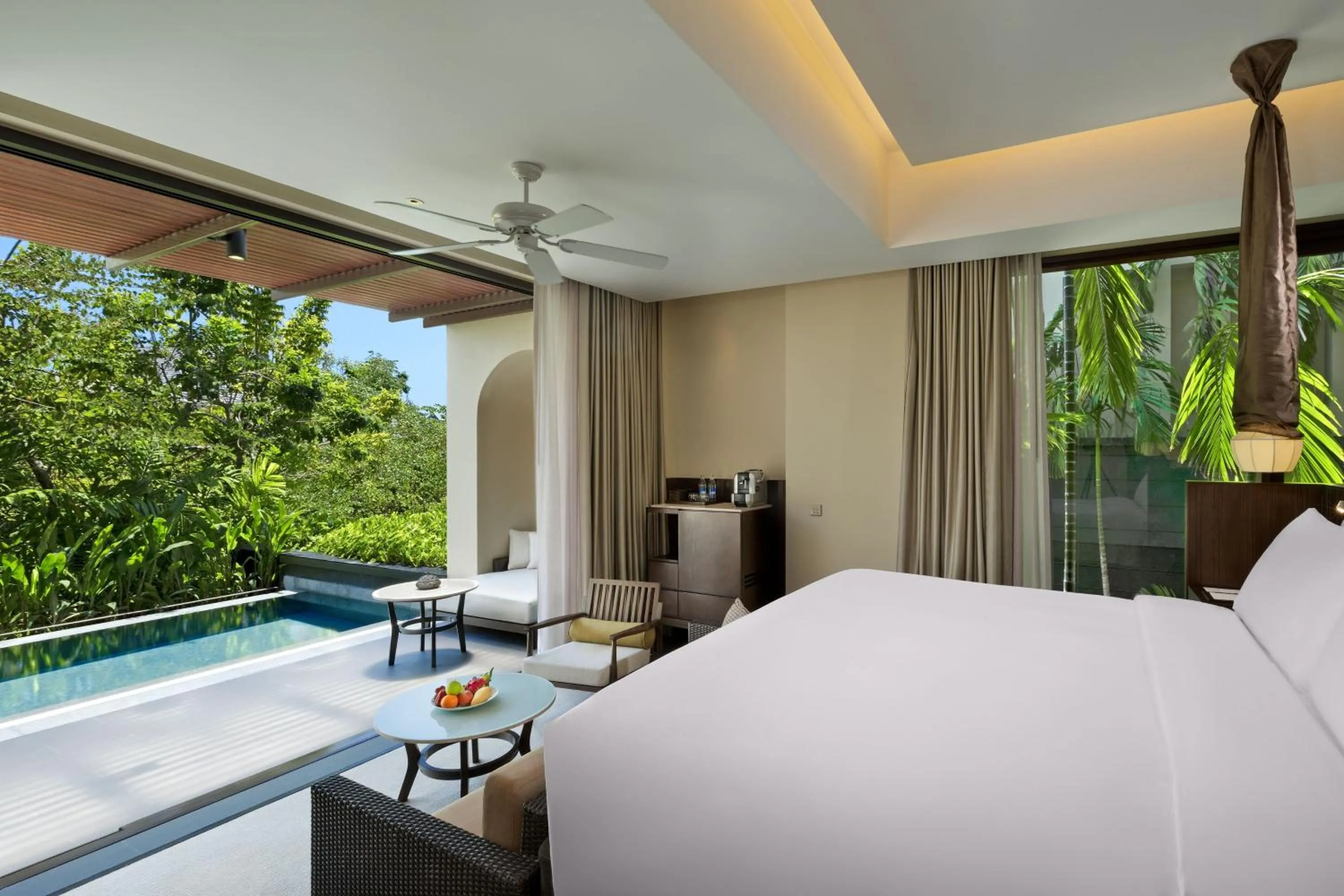 Bedroom, Bed in Vana Belle, A Luxury Collection Resort, Koh Samui
