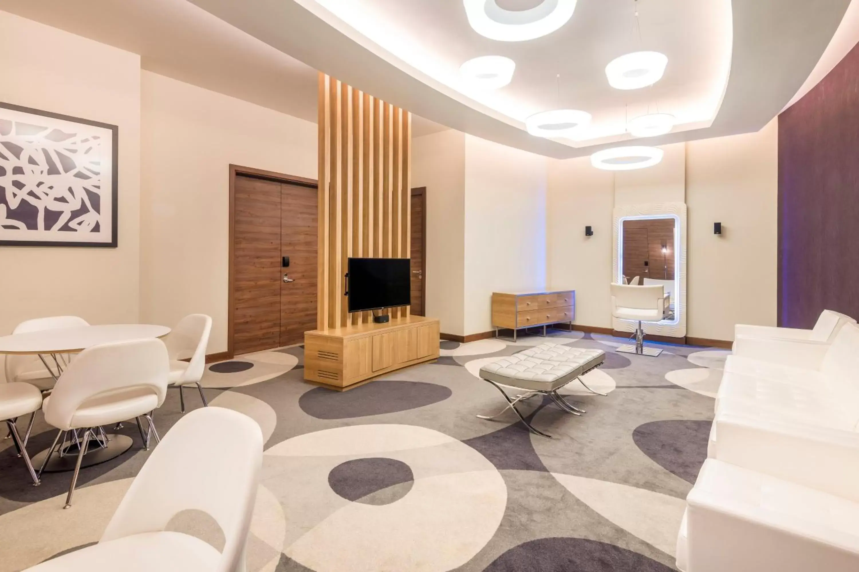 Meeting/conference room in Holiday Inn - Doha - The Business Park, an IHG Hotel