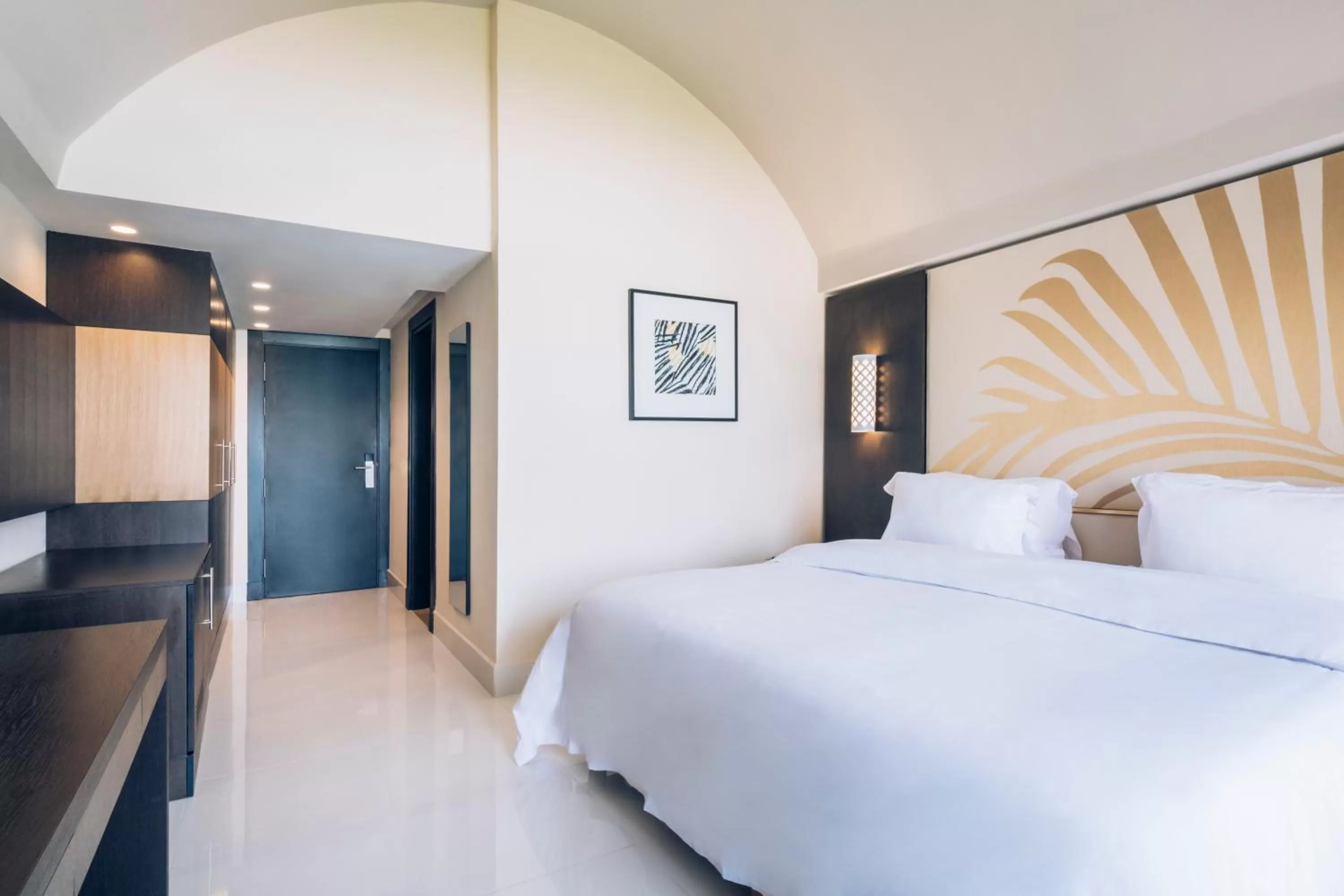 Photo of the whole room, Bed in Iberostar Selection Kuriat Palace