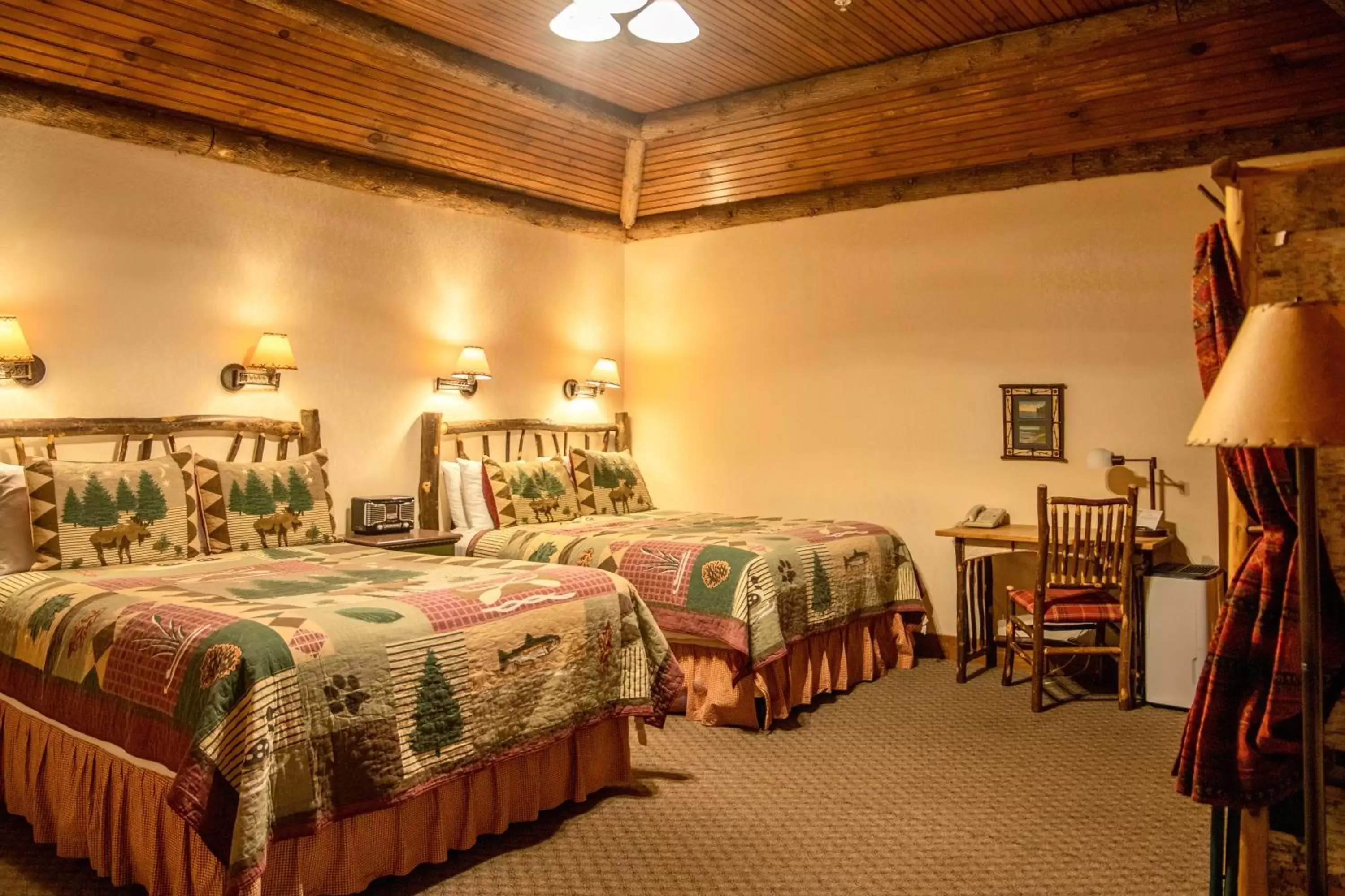 Bedroom, Bed in Finger Lakes Lodging