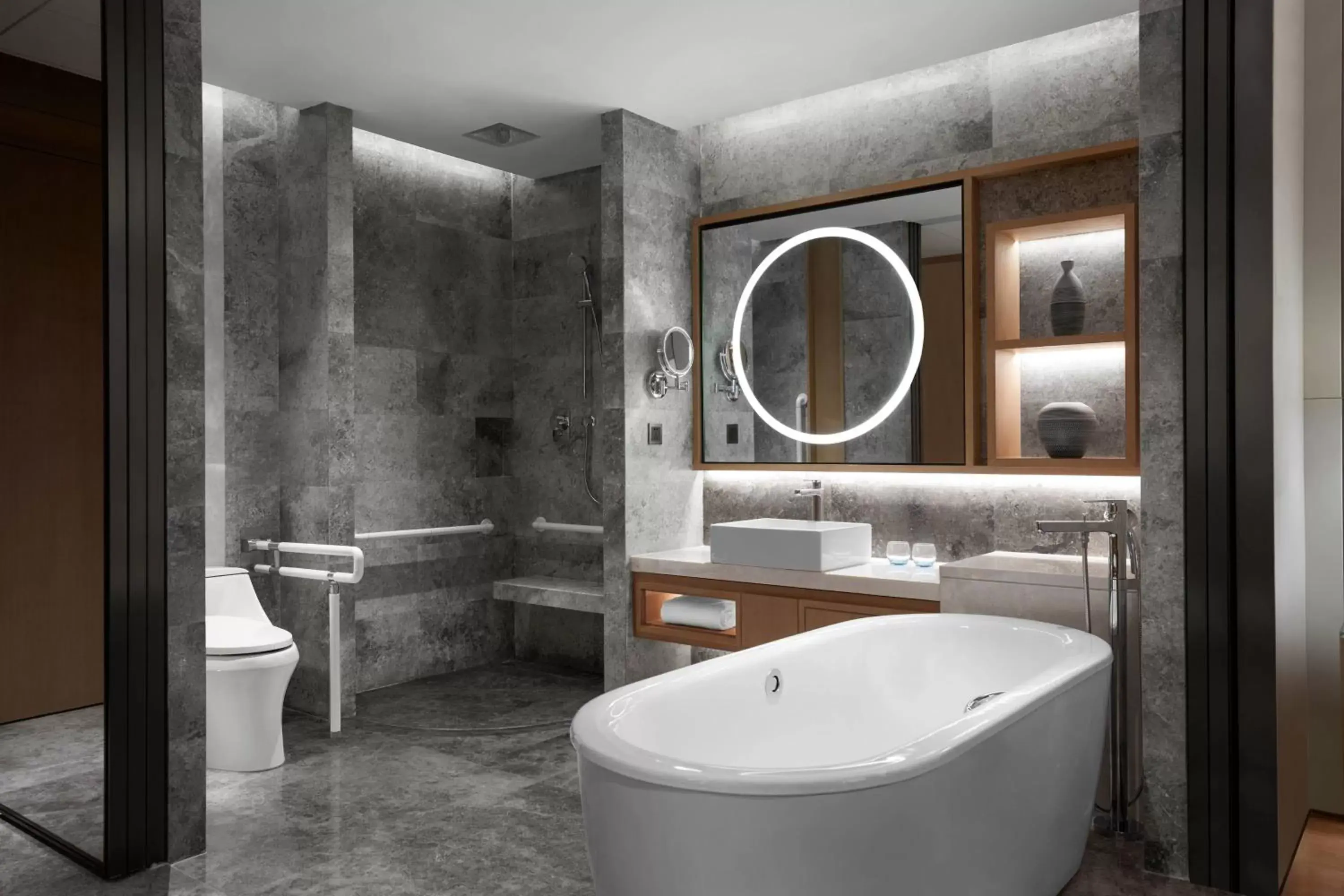Bathroom in Wenzhou Airport Marriott Hotel