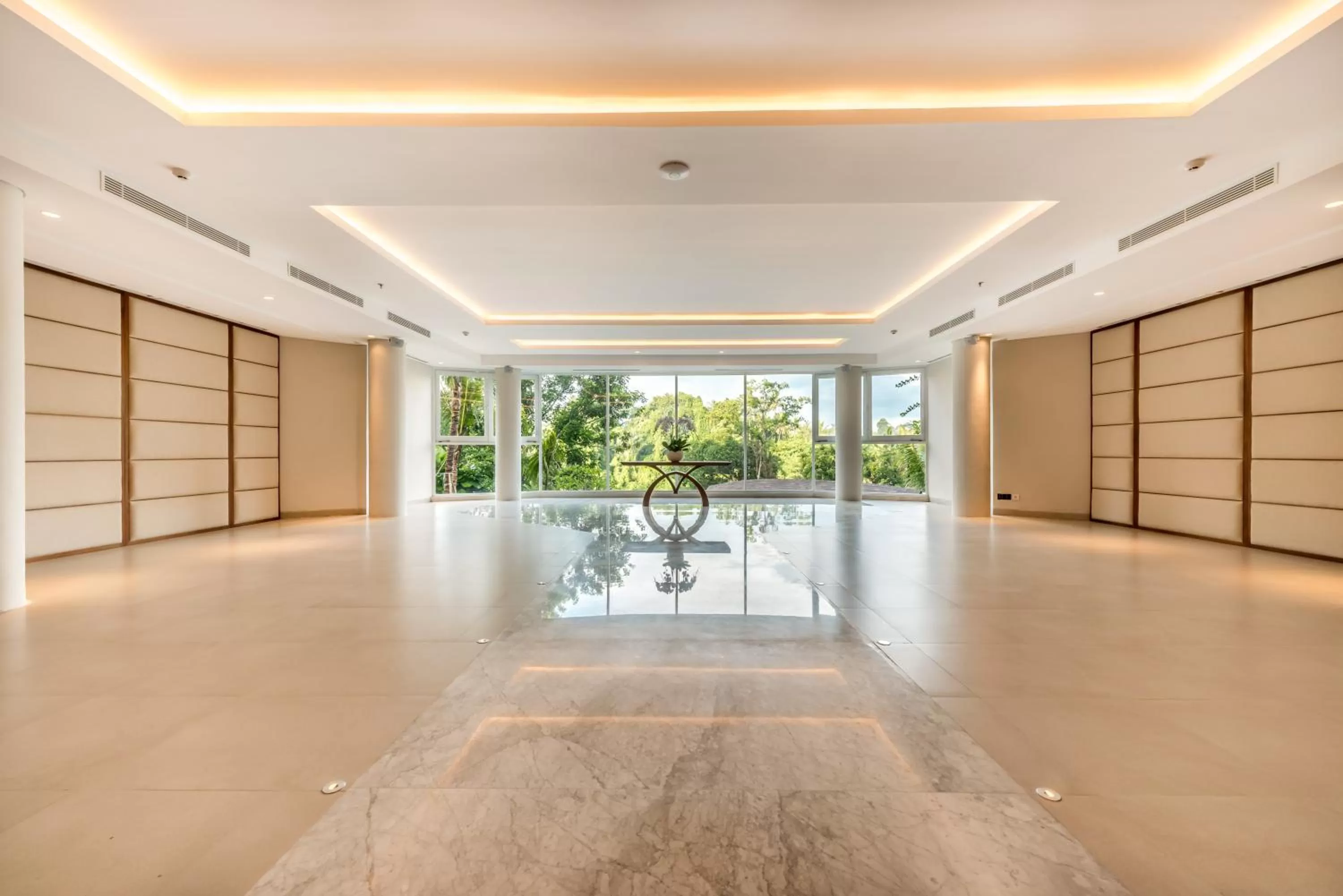 Meeting/conference room in tanadewa Resort Ubud Bali by Cross Collection