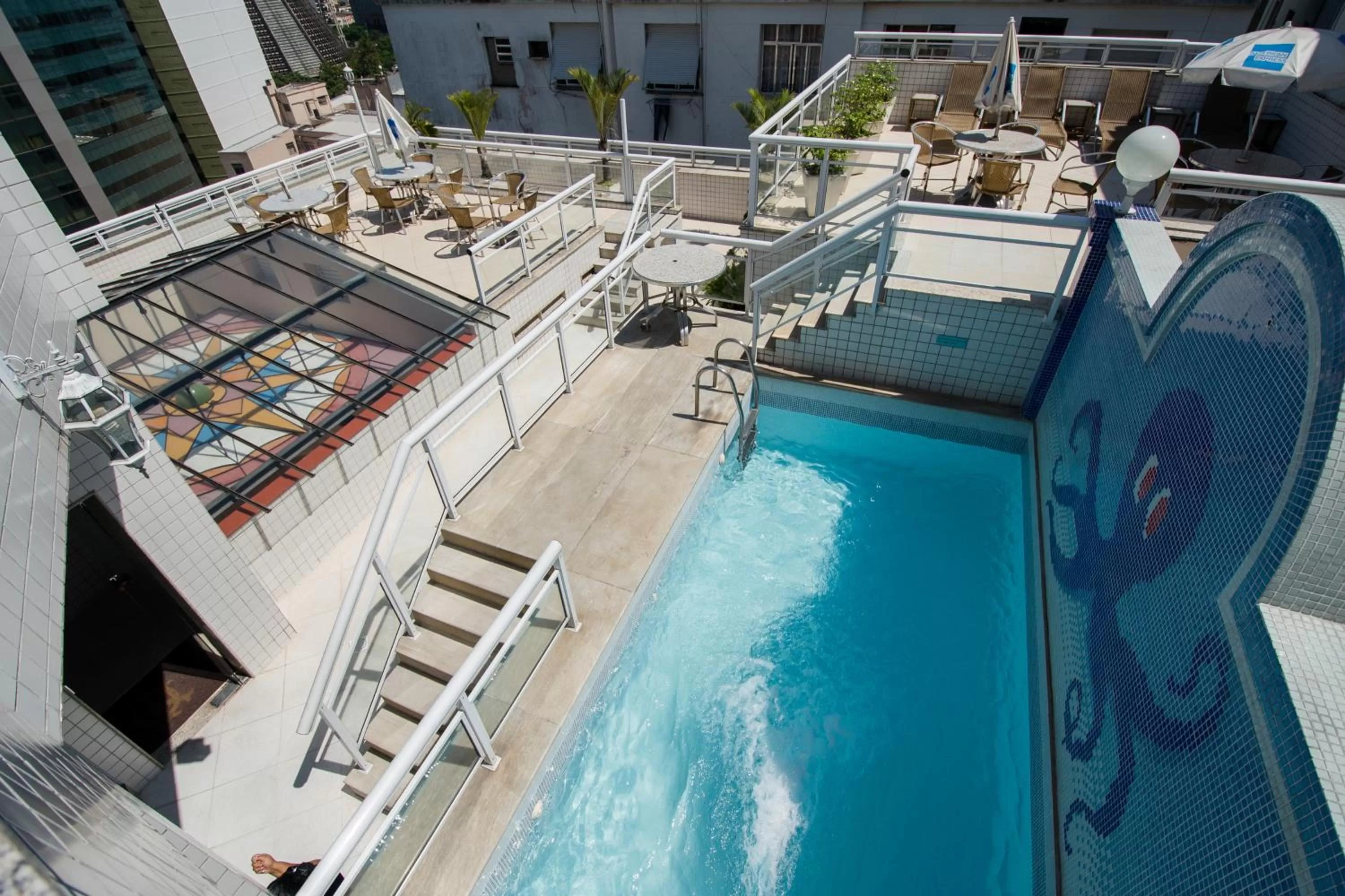 Swimming pool in Hotel OK