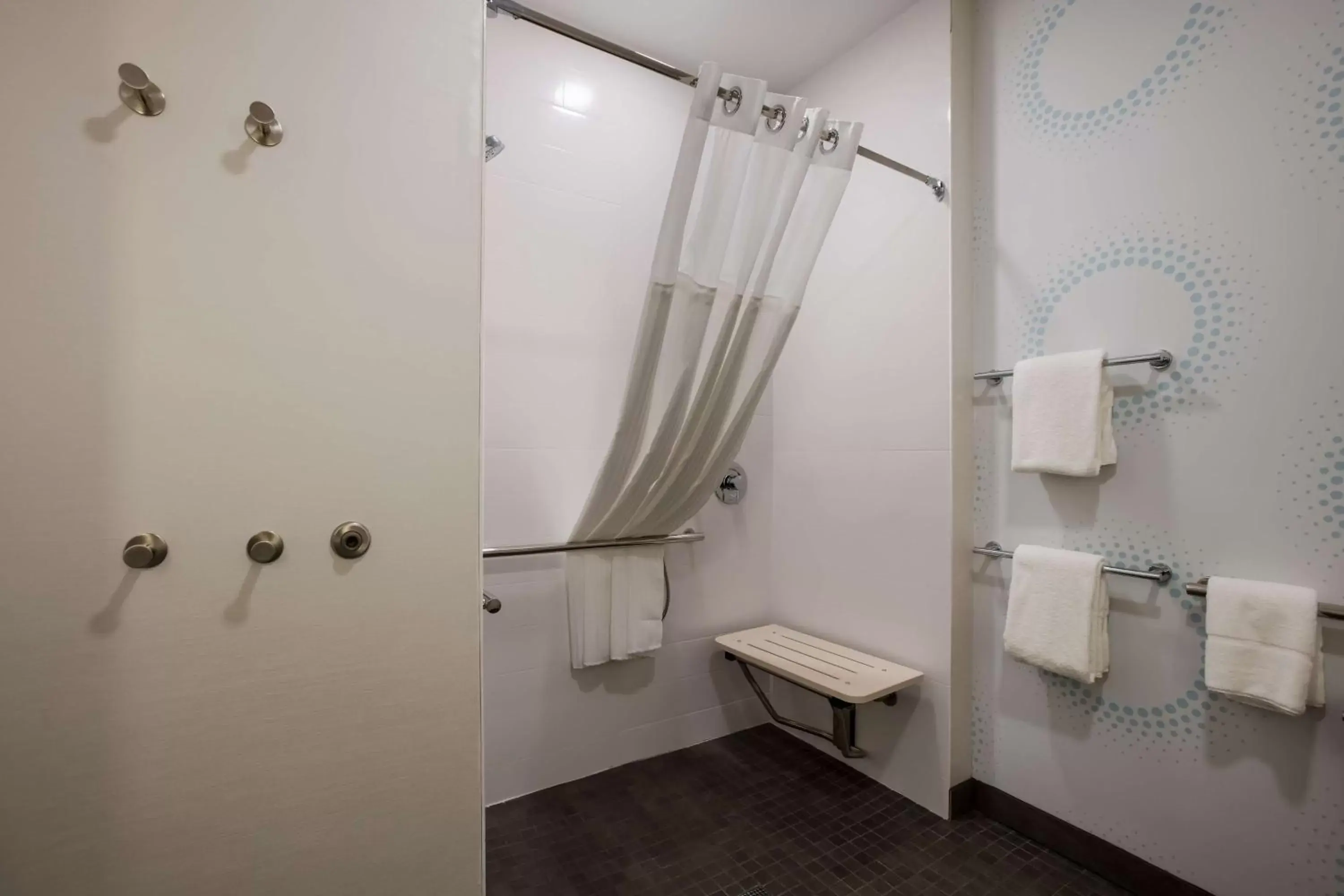 Bathroom in Tru By Hilton Traverse City