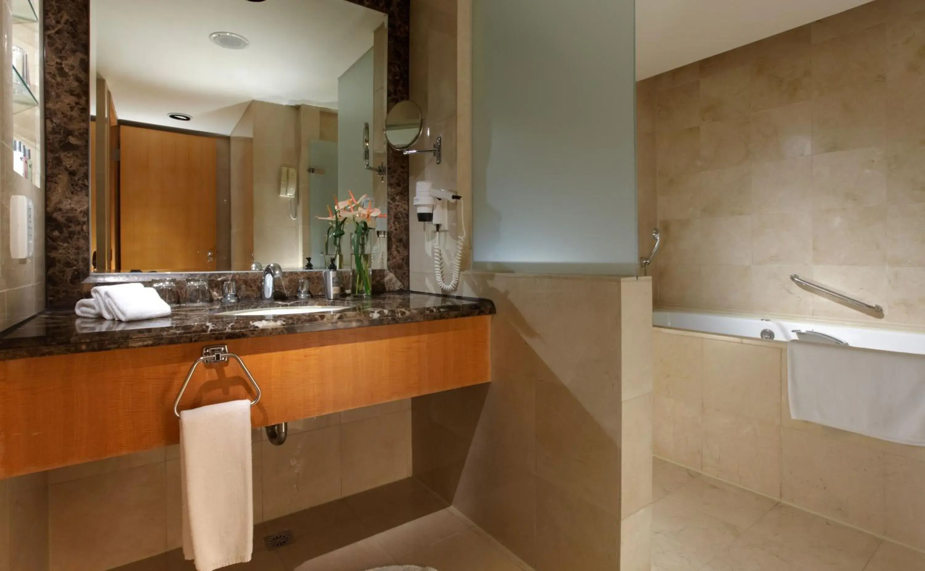 Bathroom in Splendor Hotel