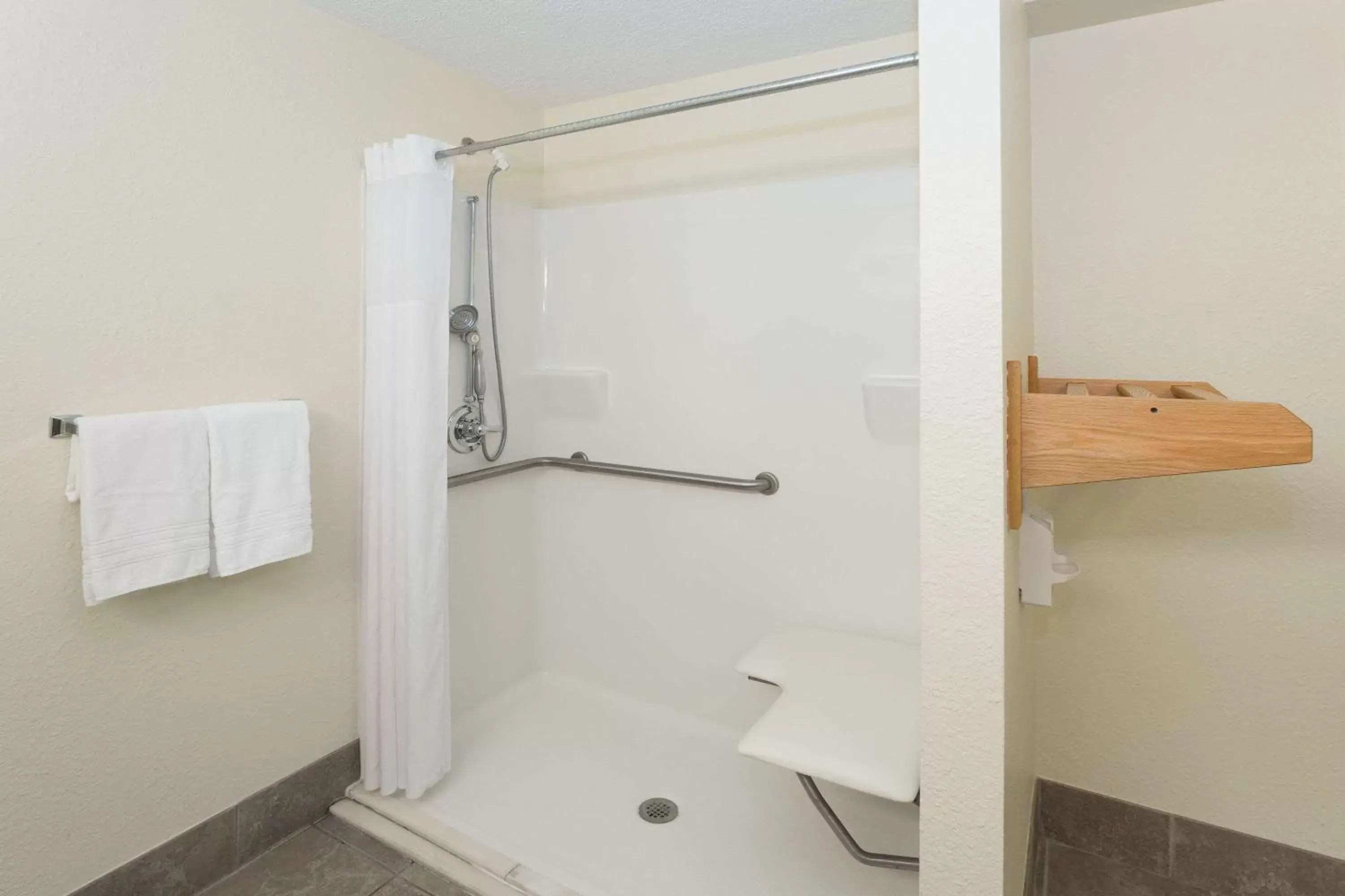 Shower, Bathroom in Days Inn by Wyndham Melbourne