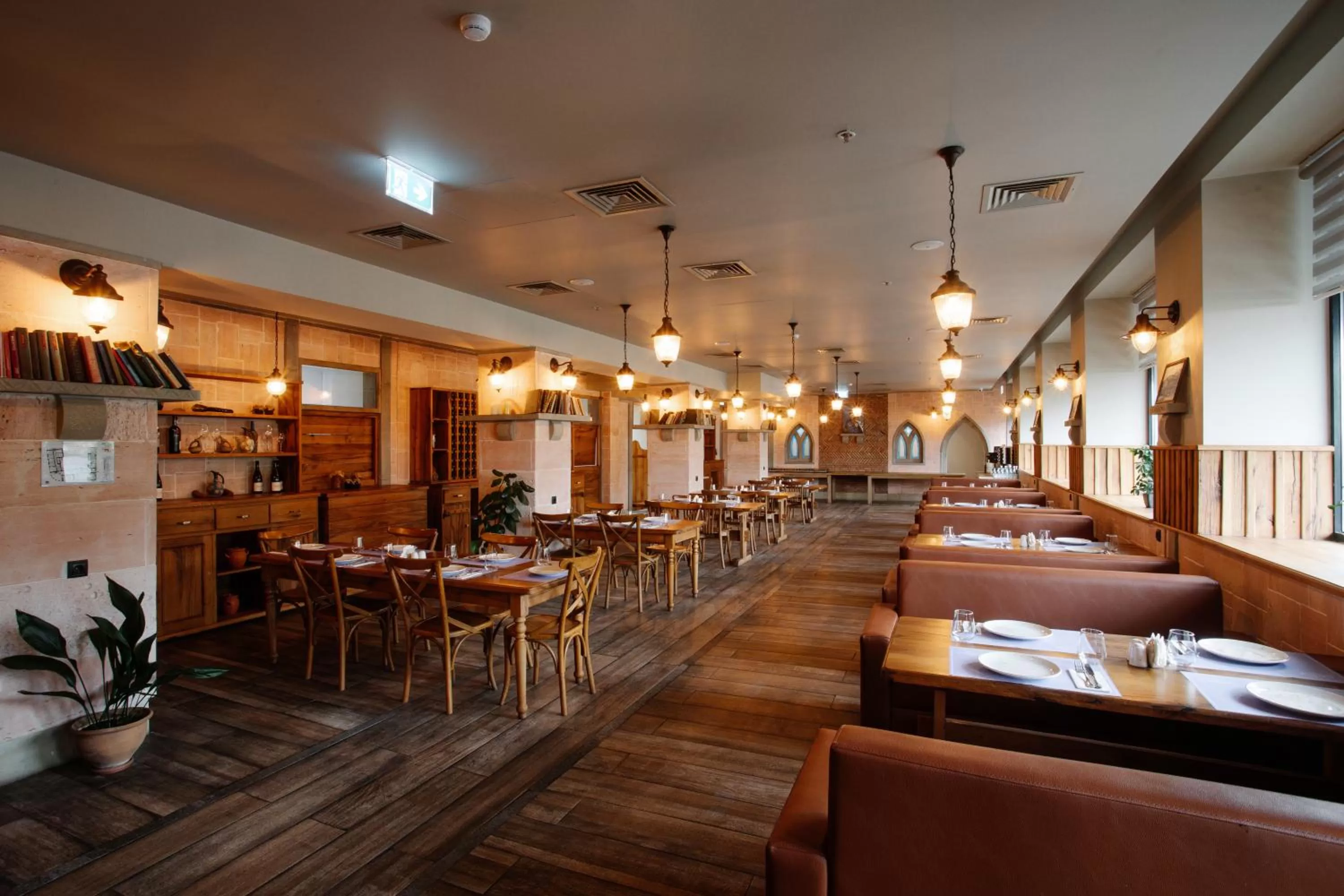 Restaurant/places to eat in Holiday Inn Telavi by IHG