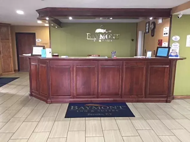 Lobby/Reception in Baymont by Wyndham Louisville South I 65