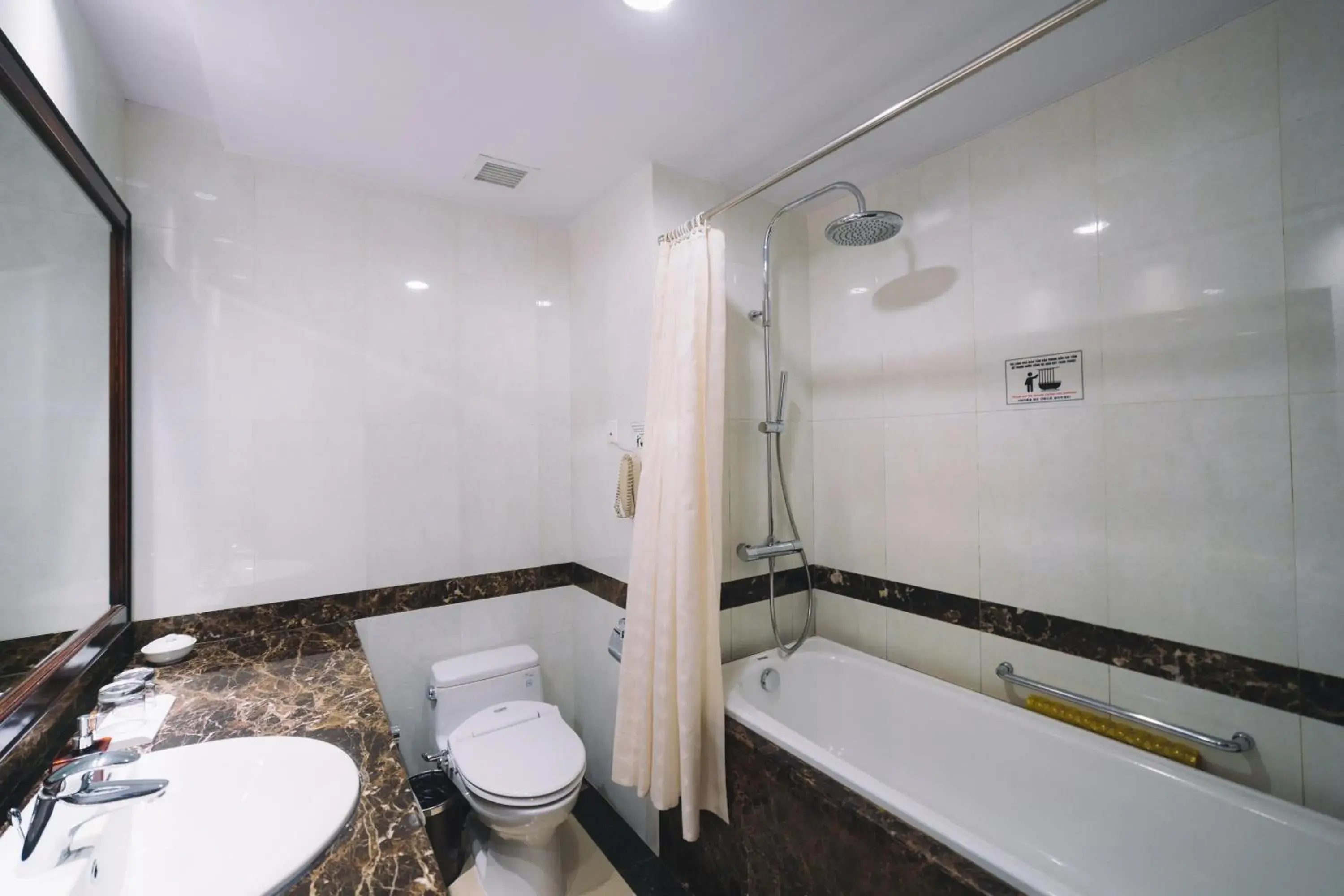 Toilet, Bathroom in Saigon Dalat Hotel