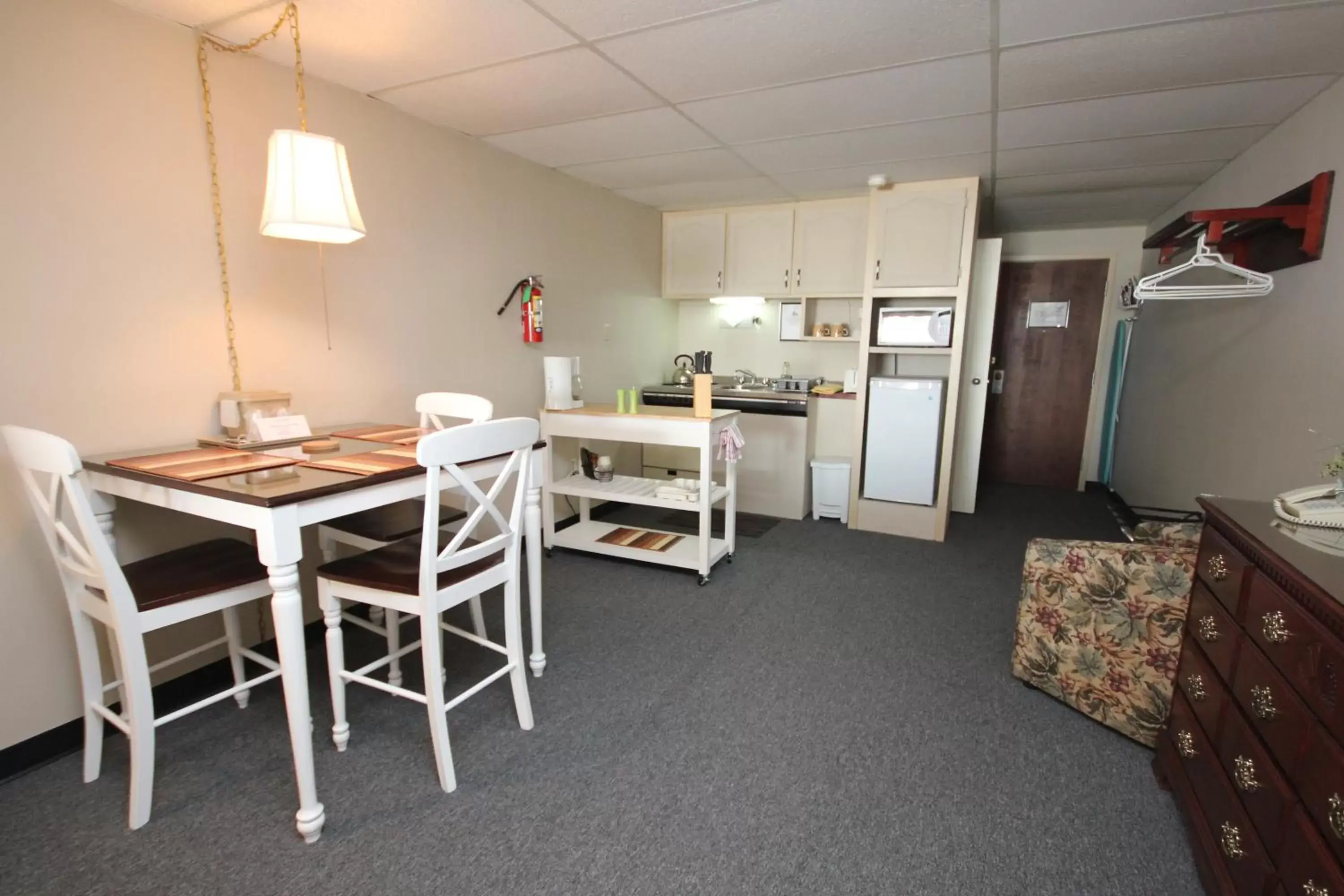 Dining Area in St Andrews Inn & Suites