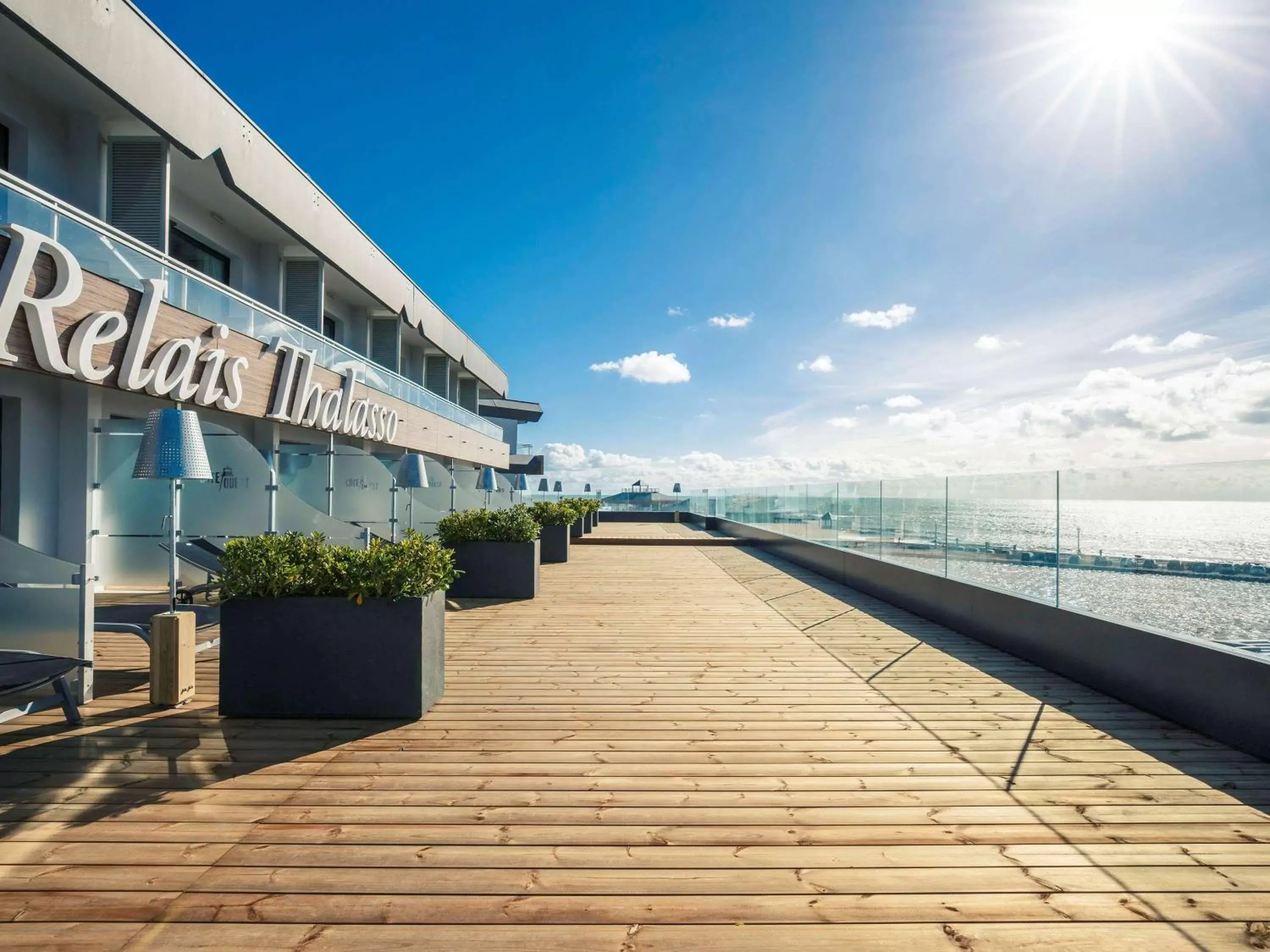 Property building in Côte Ouest Hôtel Thalasso & Spa Les Sables d'Olonne - MGallery