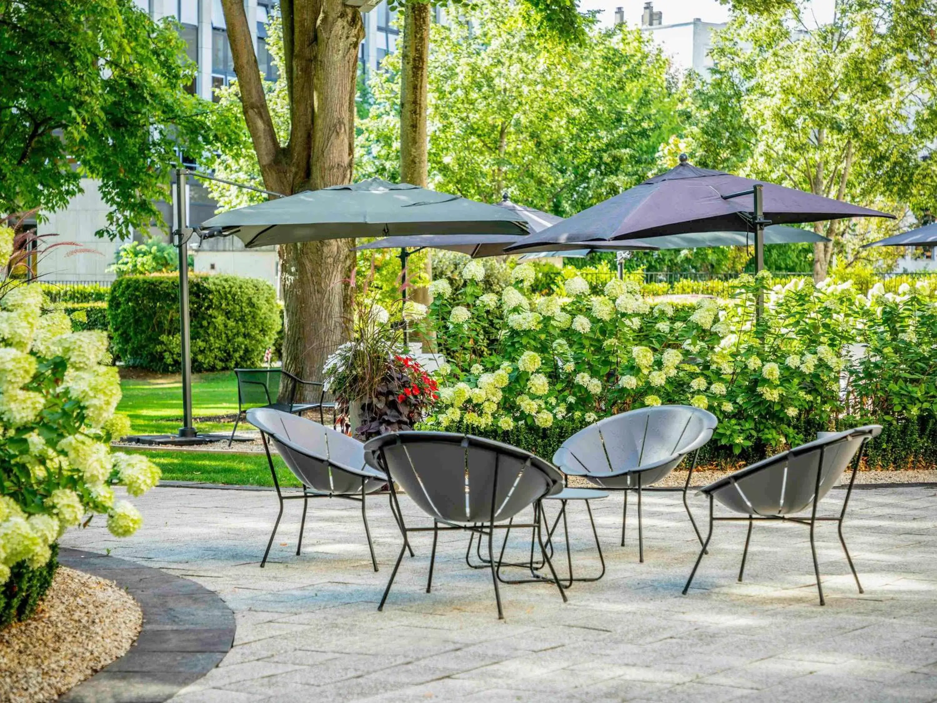 Sports, Patio/Outdoor Area in Hotel De Bourbon Grand Hotel Mercure Bourges