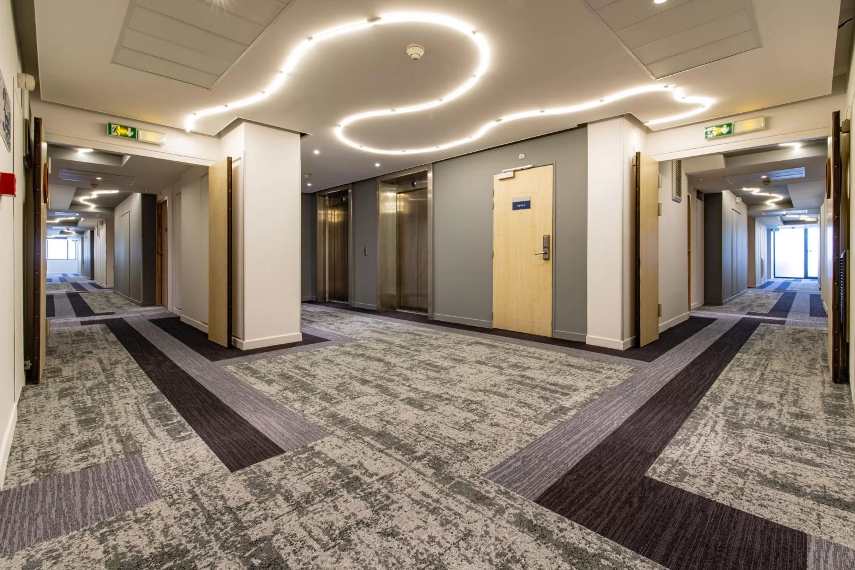 Property building in Mercure Avignon Gare TGV