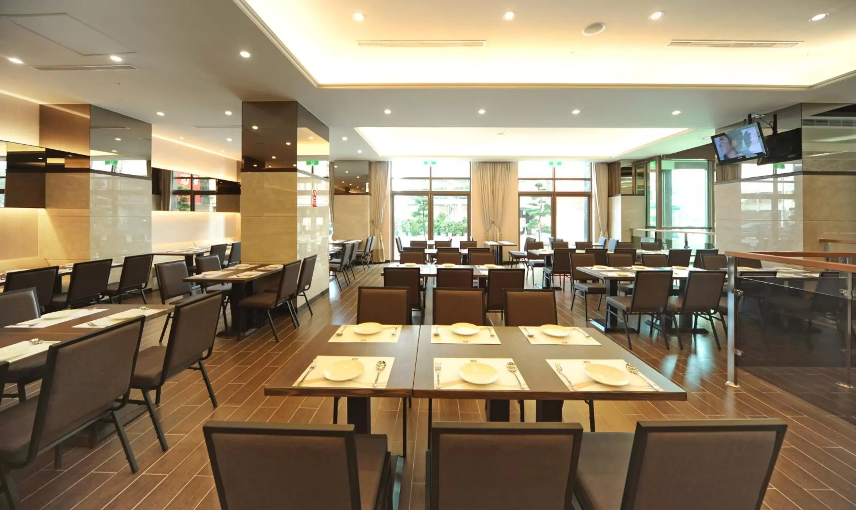 Restaurant/Places to Eat in F Hotel - Hualien