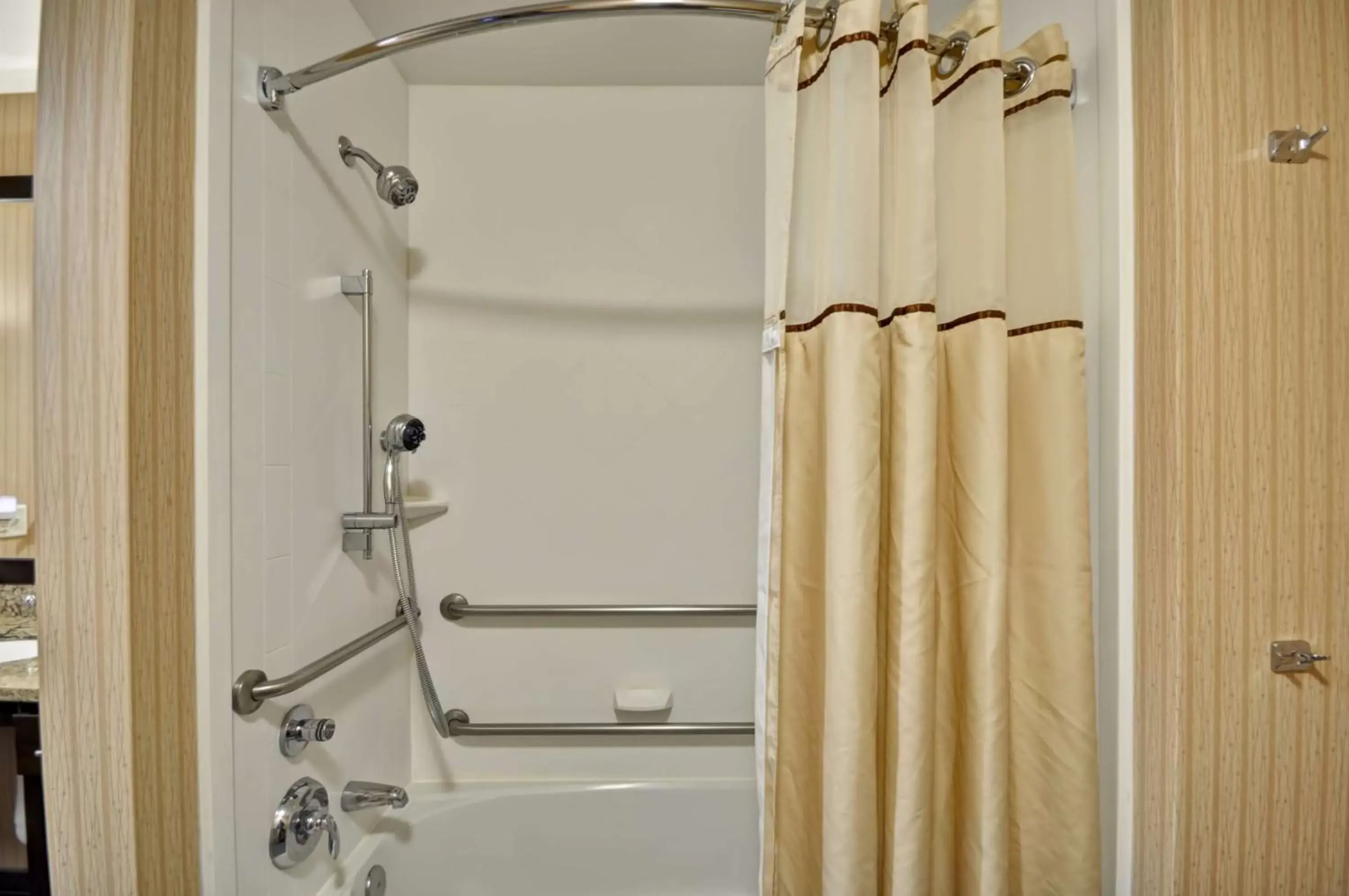 Bathroom in Homewood Suites by Hilton Hartford / Southington CT