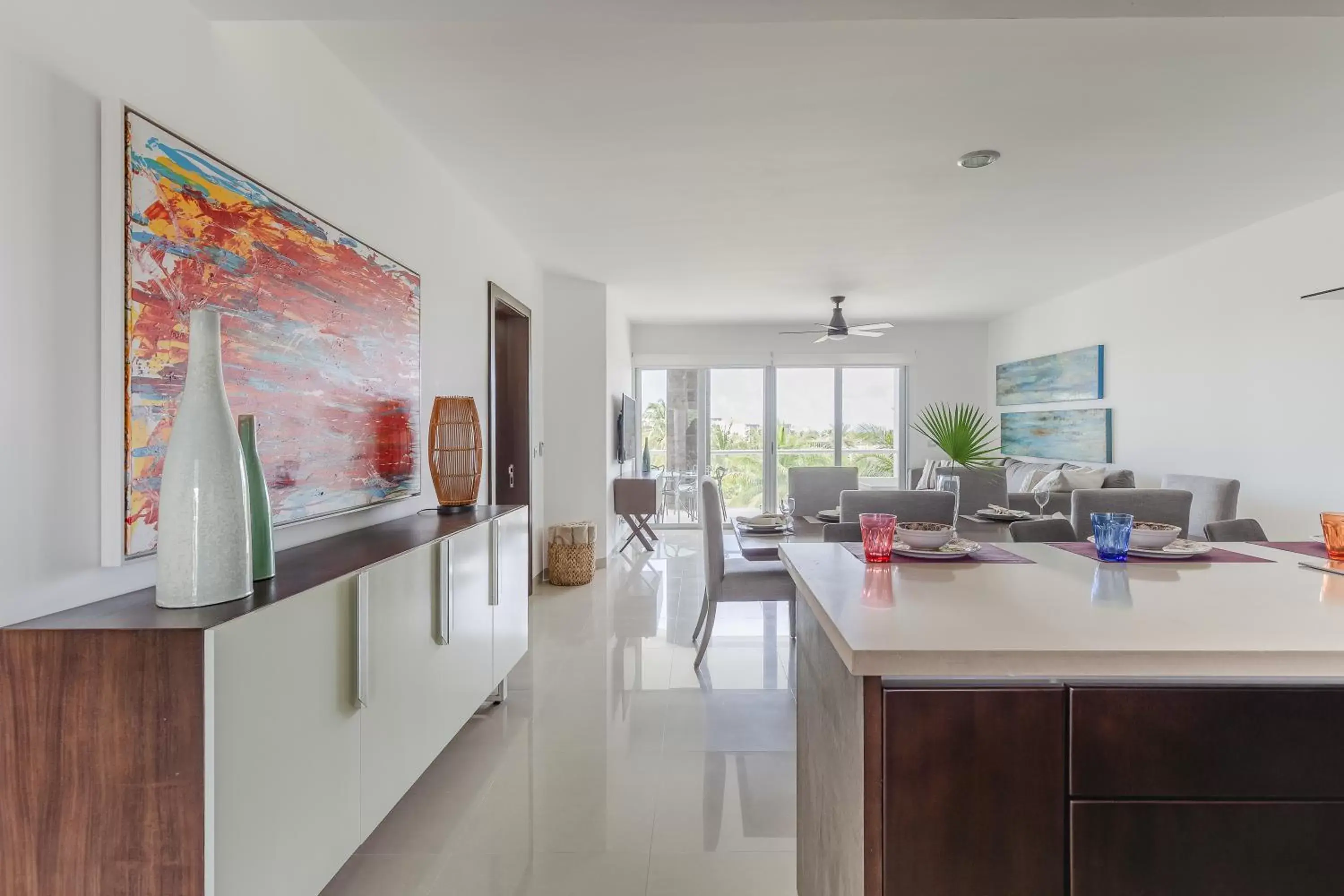 Kitchen/Kitchenette in Mareazul Beach Front Condos At playa del Carmen