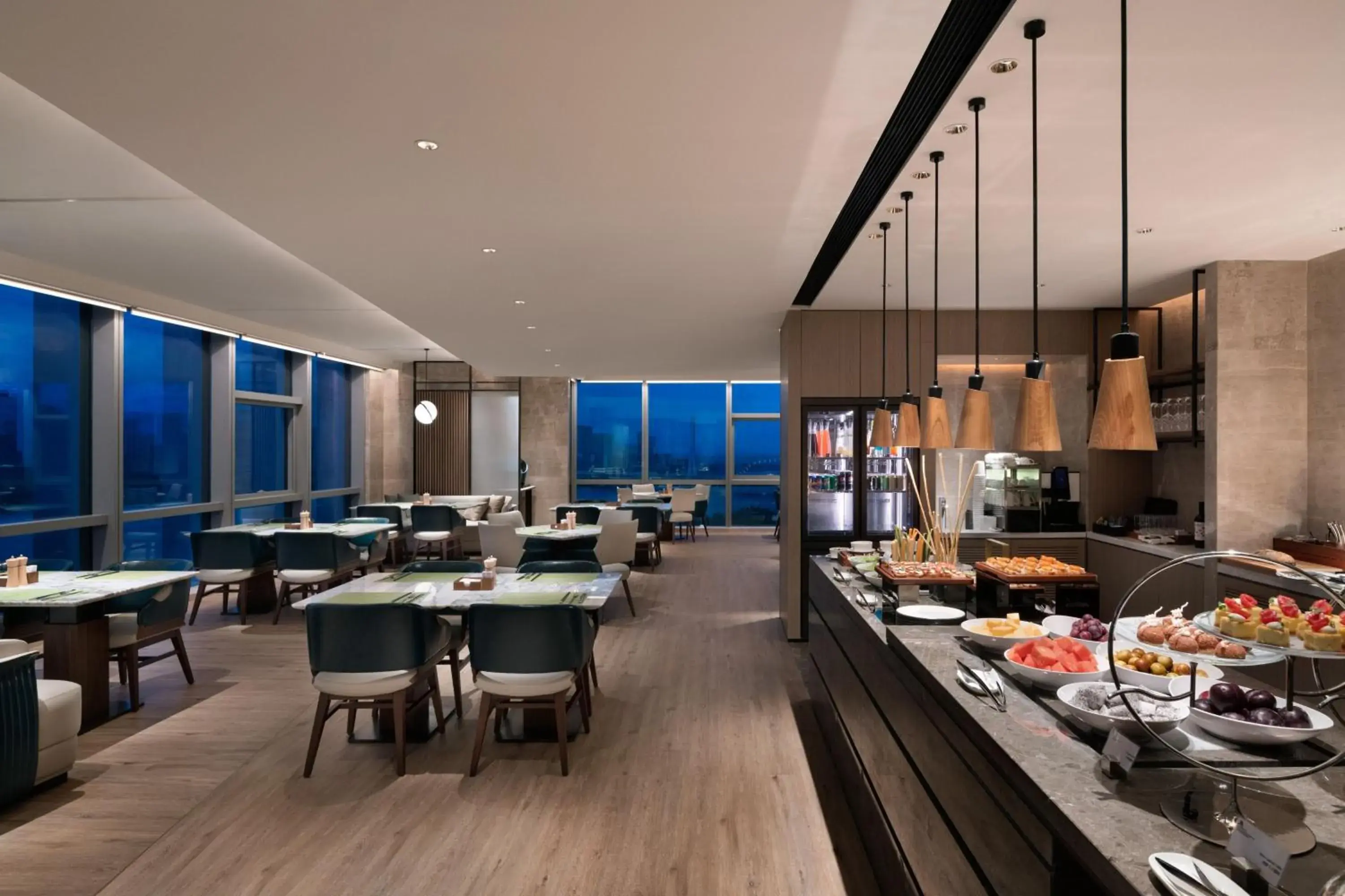 Lounge or bar, Restaurant/Places to Eat in Guangzhou Marriott Hotel Nansha