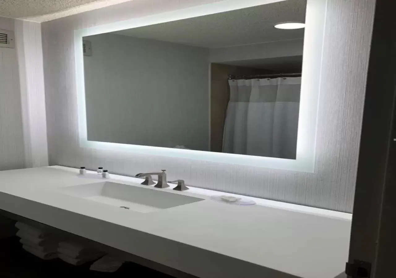Bathroom in Crowne Plaza Chicago-Northbrook, an IHG Hotel