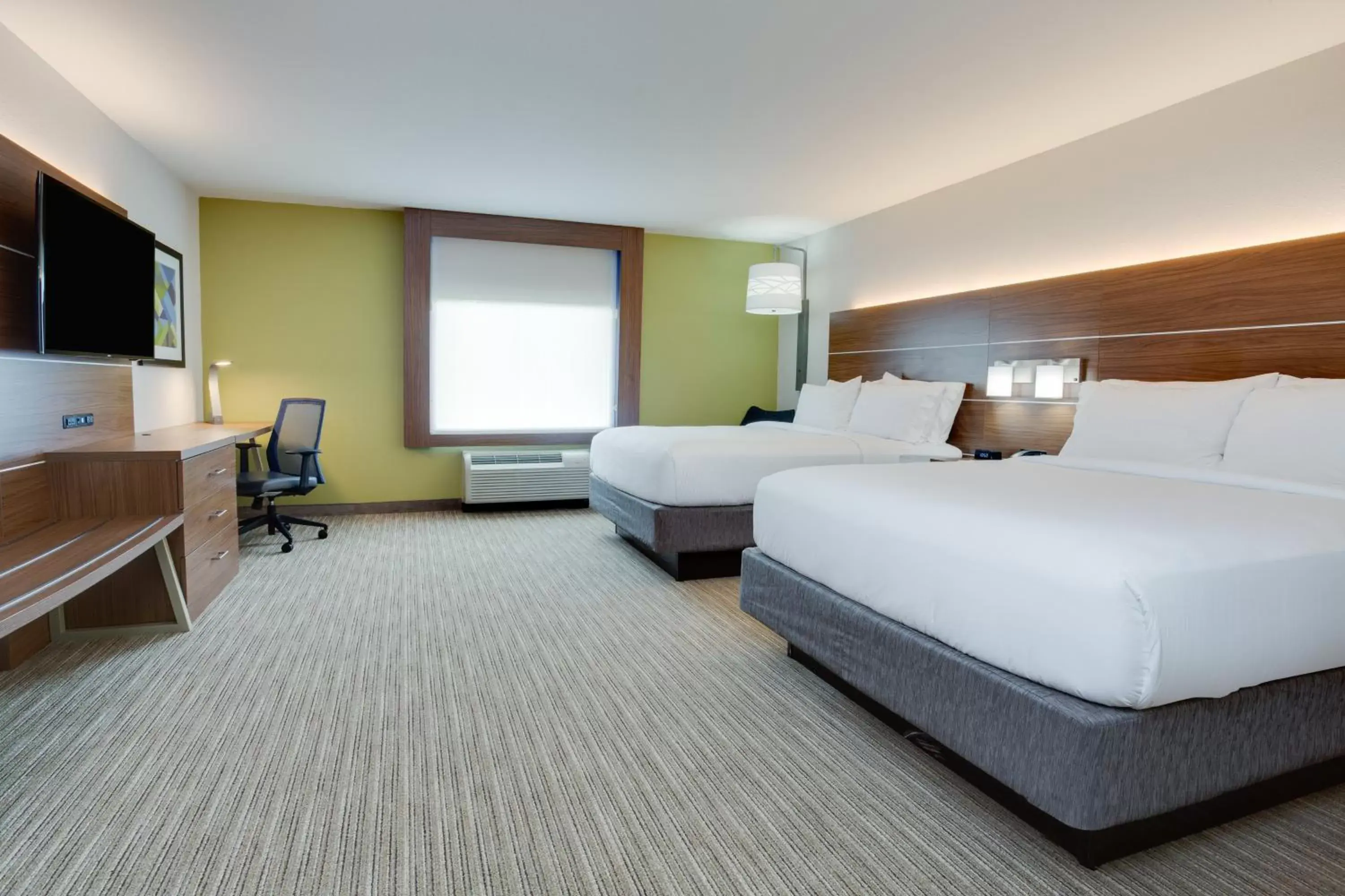Photo of the whole room in Holiday Inn Express & Suites., an IHG Hotel