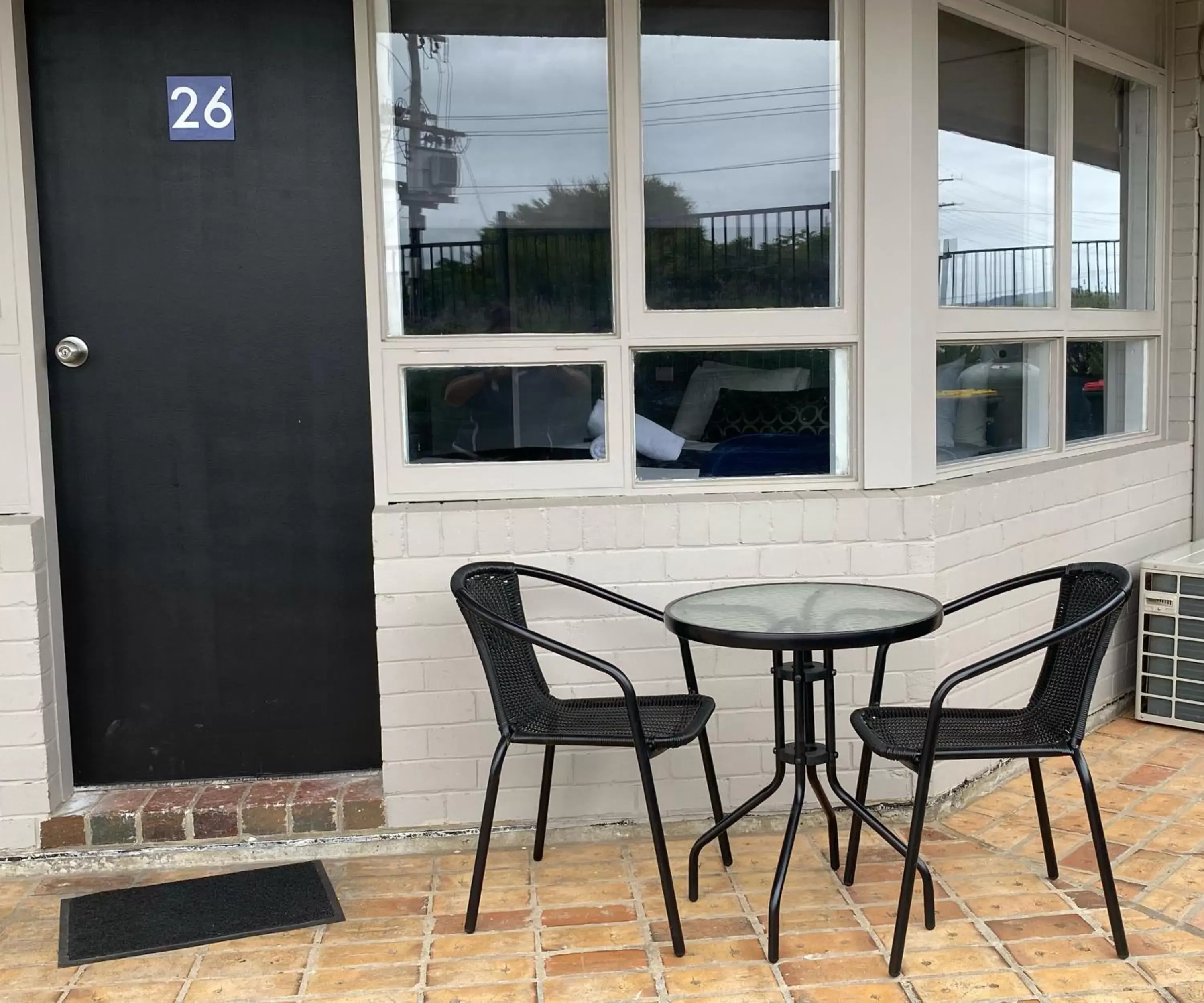 Seating area in Bega Motel