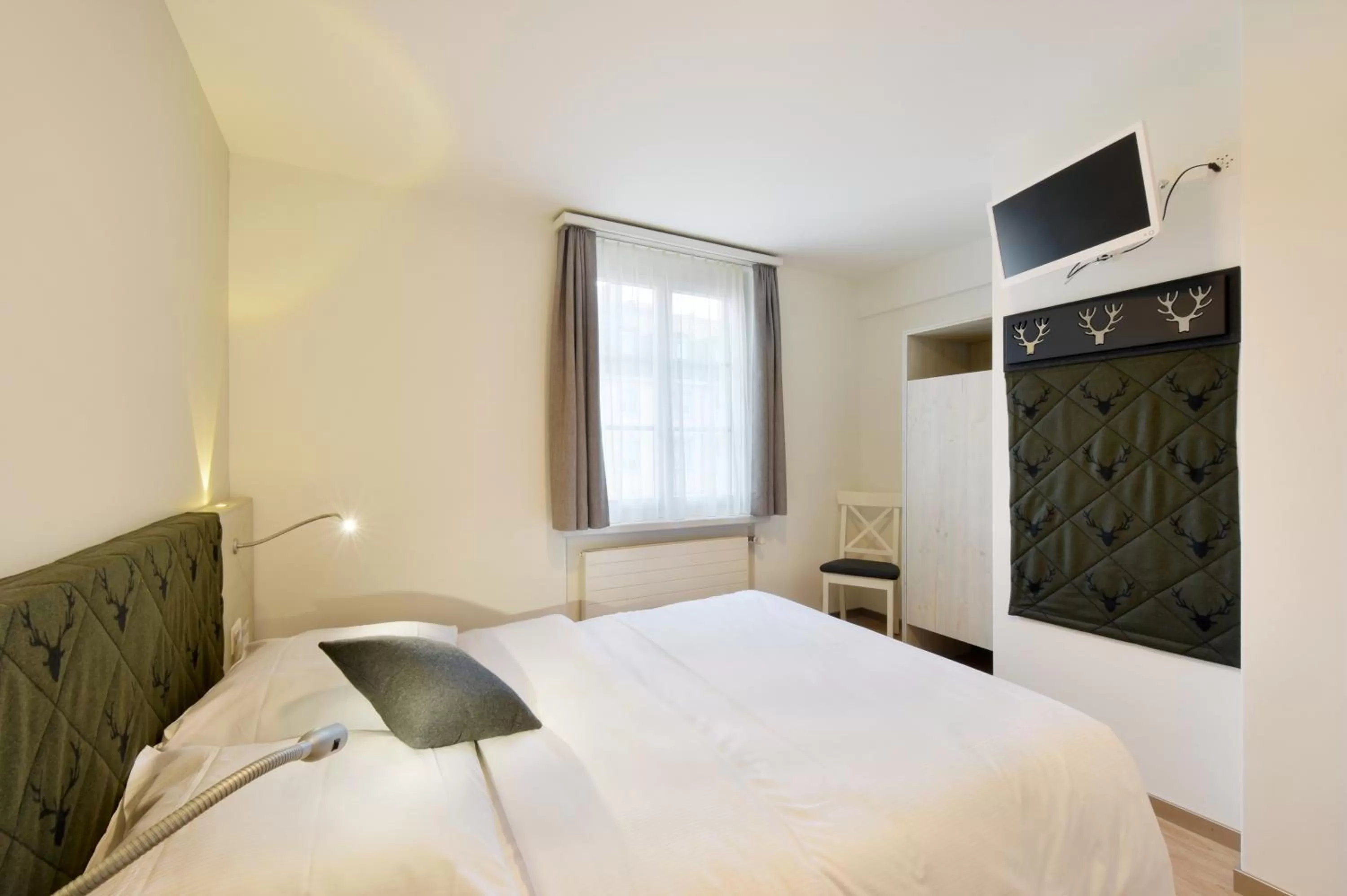 Photo of the whole room, Bed in Hotel Hirschen