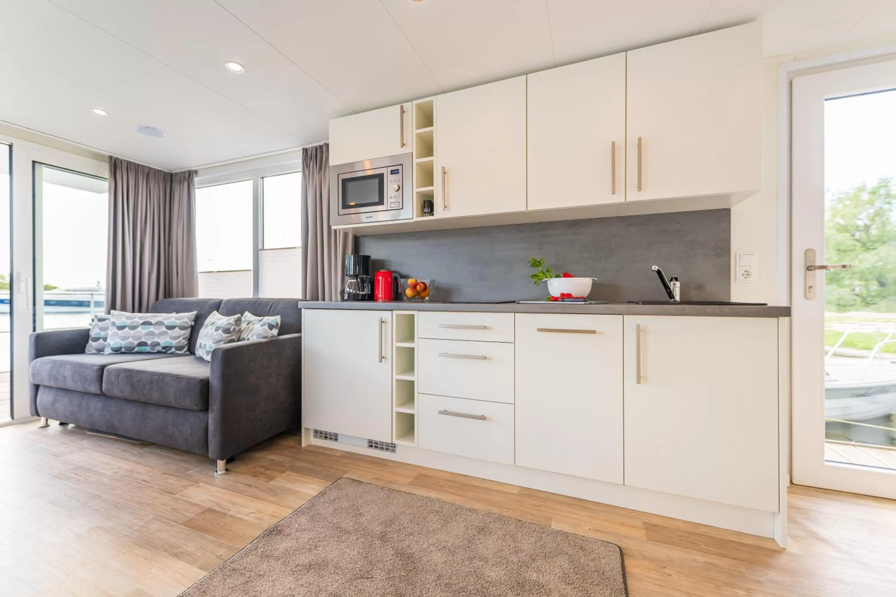 Kitchen or kitchenette in Marina Martinshafen