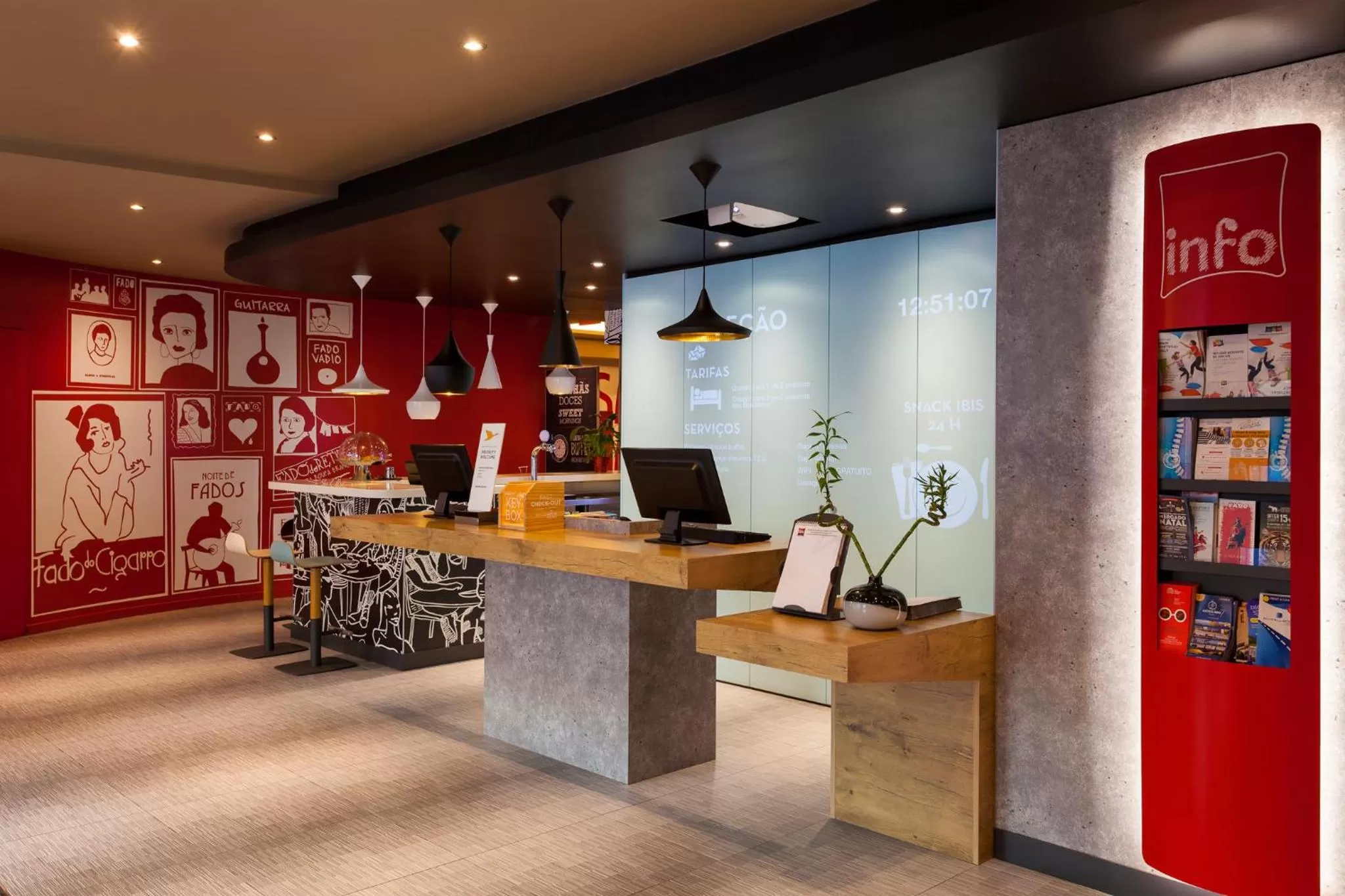 Lobby or reception in Hotel ibis Lisboa Liberdade