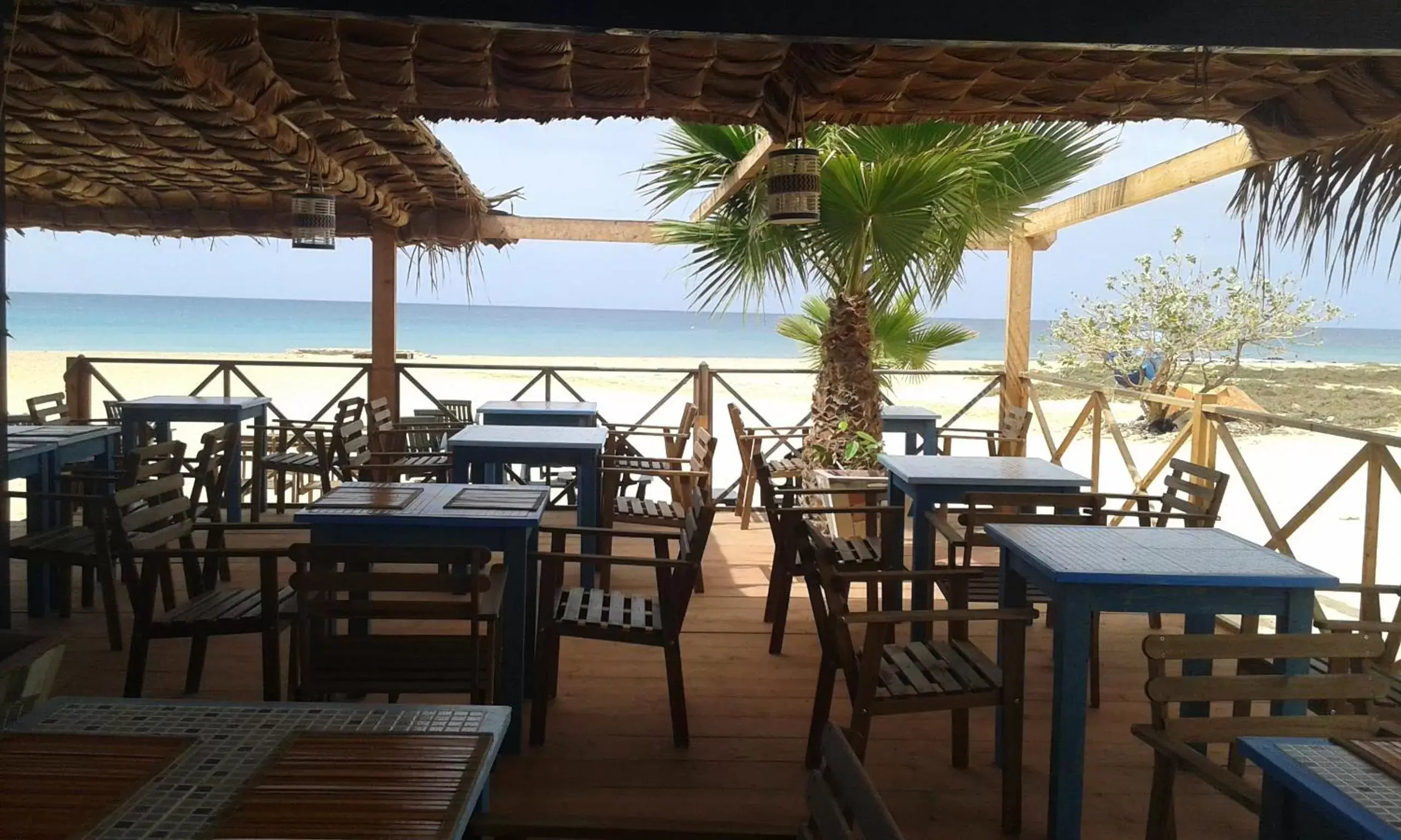 Patio, Restaurant/Places to Eat in Leme Bedje Residence