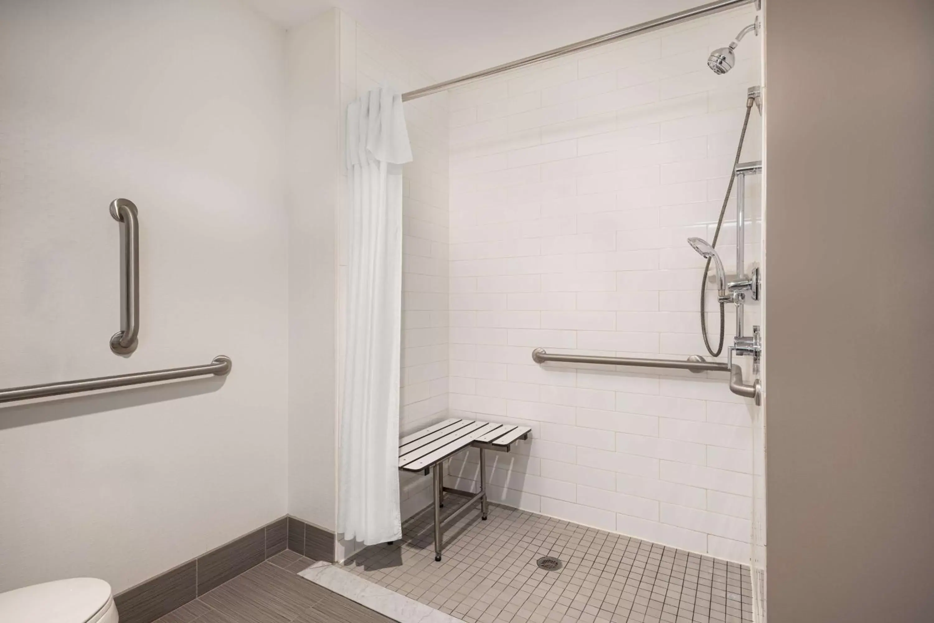Bathroom in Hampton Inn & Suites Denver Downtown Convention Center