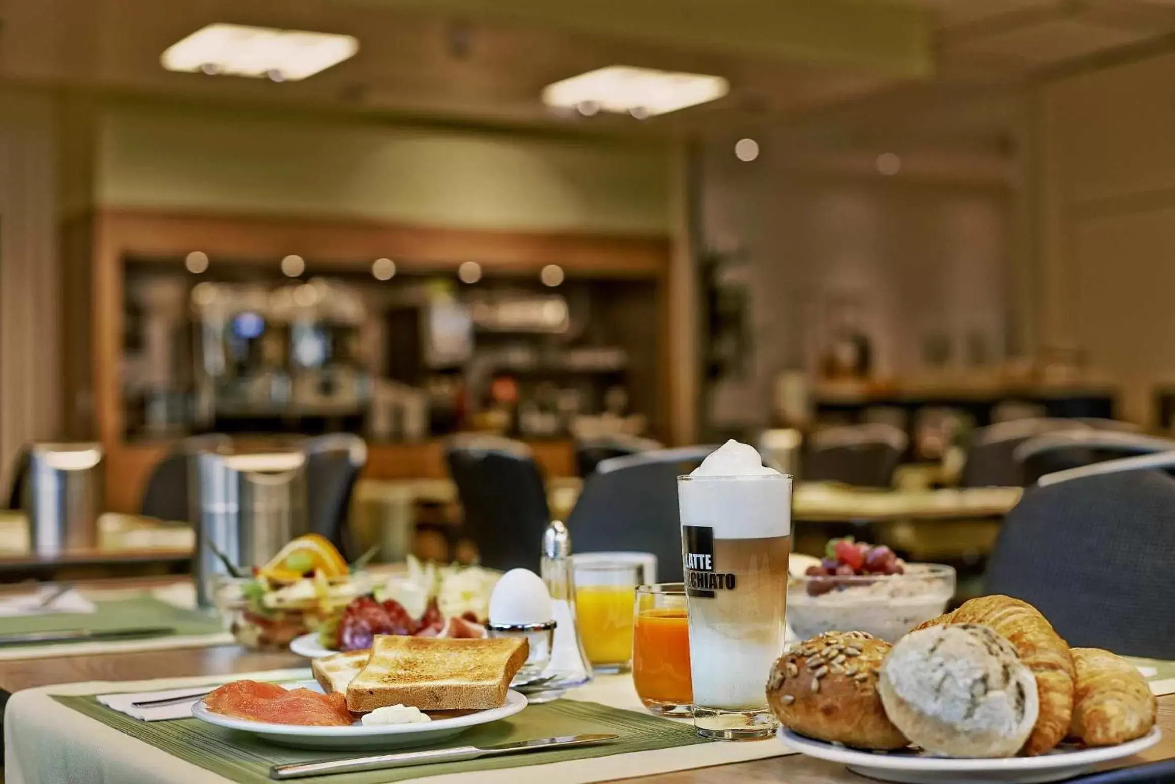 Buffet breakfast, Restaurant/Places to Eat in Sorell Hotel Ador