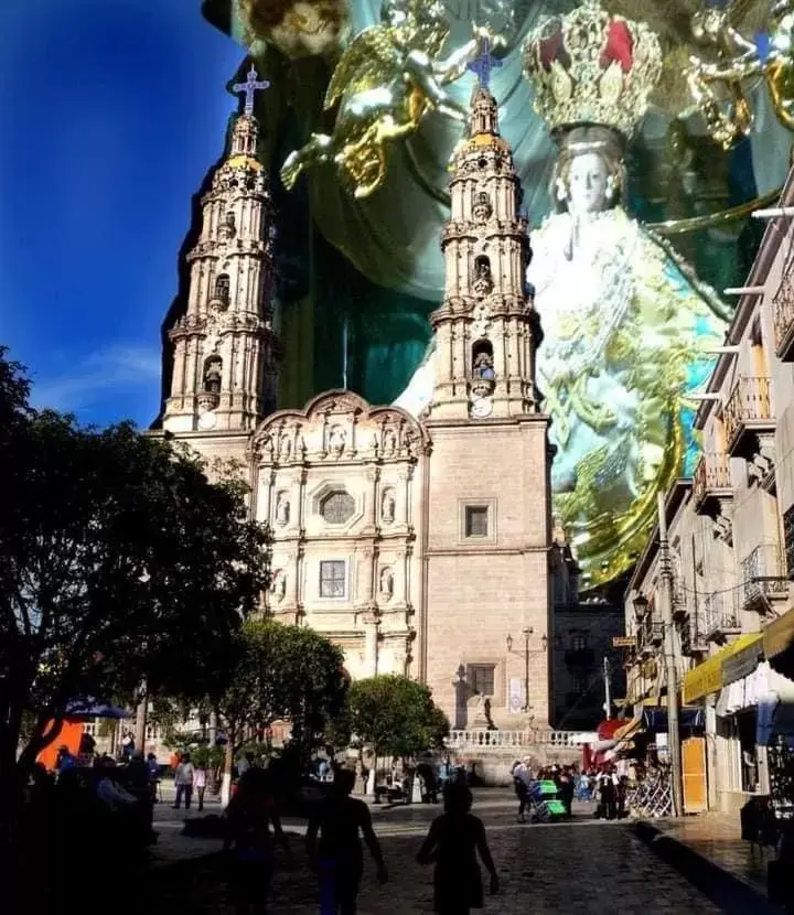 Nearby landmark in Hotel Zaragoza