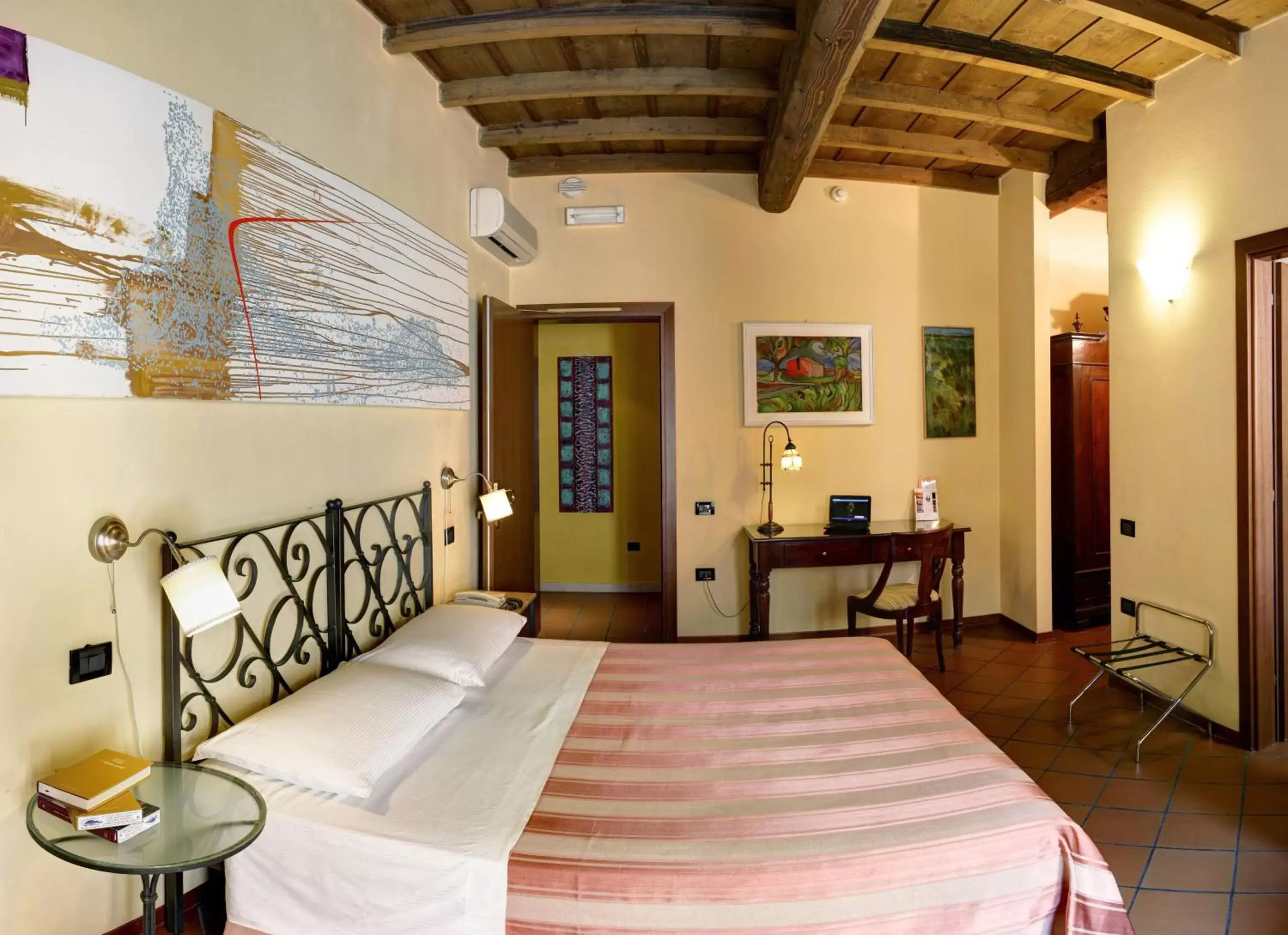 Bedroom, Bed in Hotel De Prati