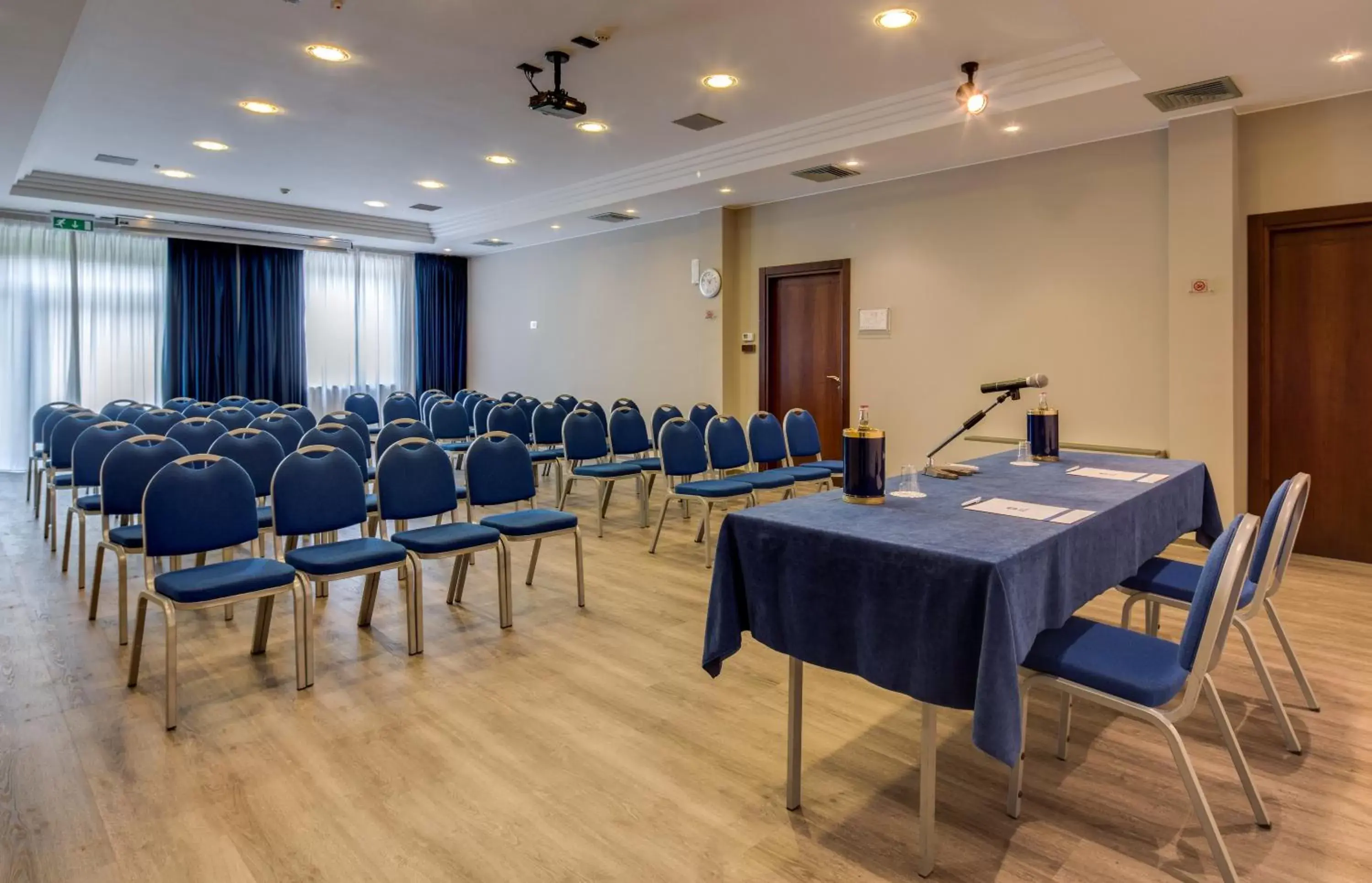 Meeting/conference room in Best Western Hotel Turismo