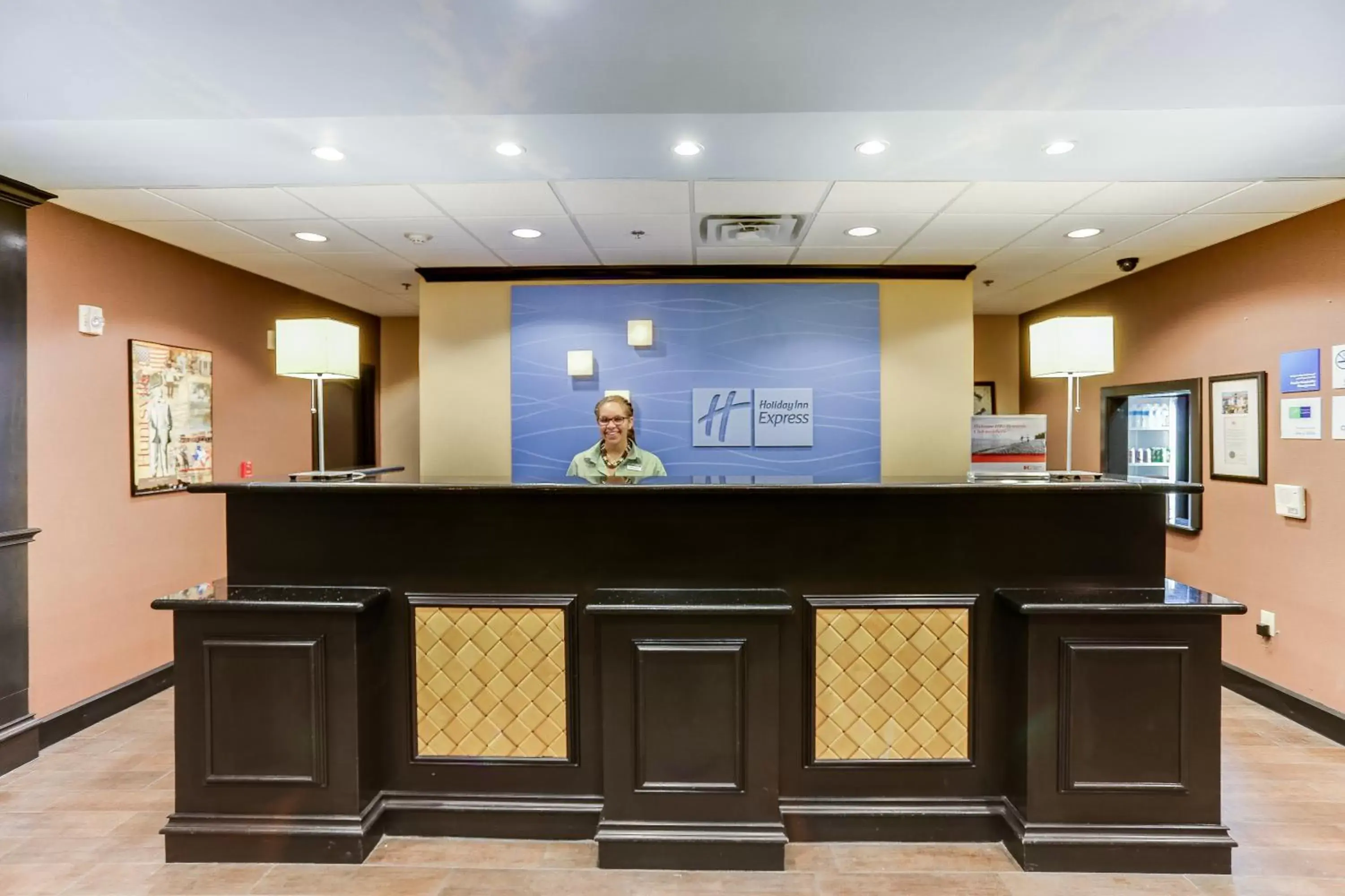 Property building, Lobby/Reception in Holiday Inn Express Hotel & Suites Huntsville, an IHG Hotel