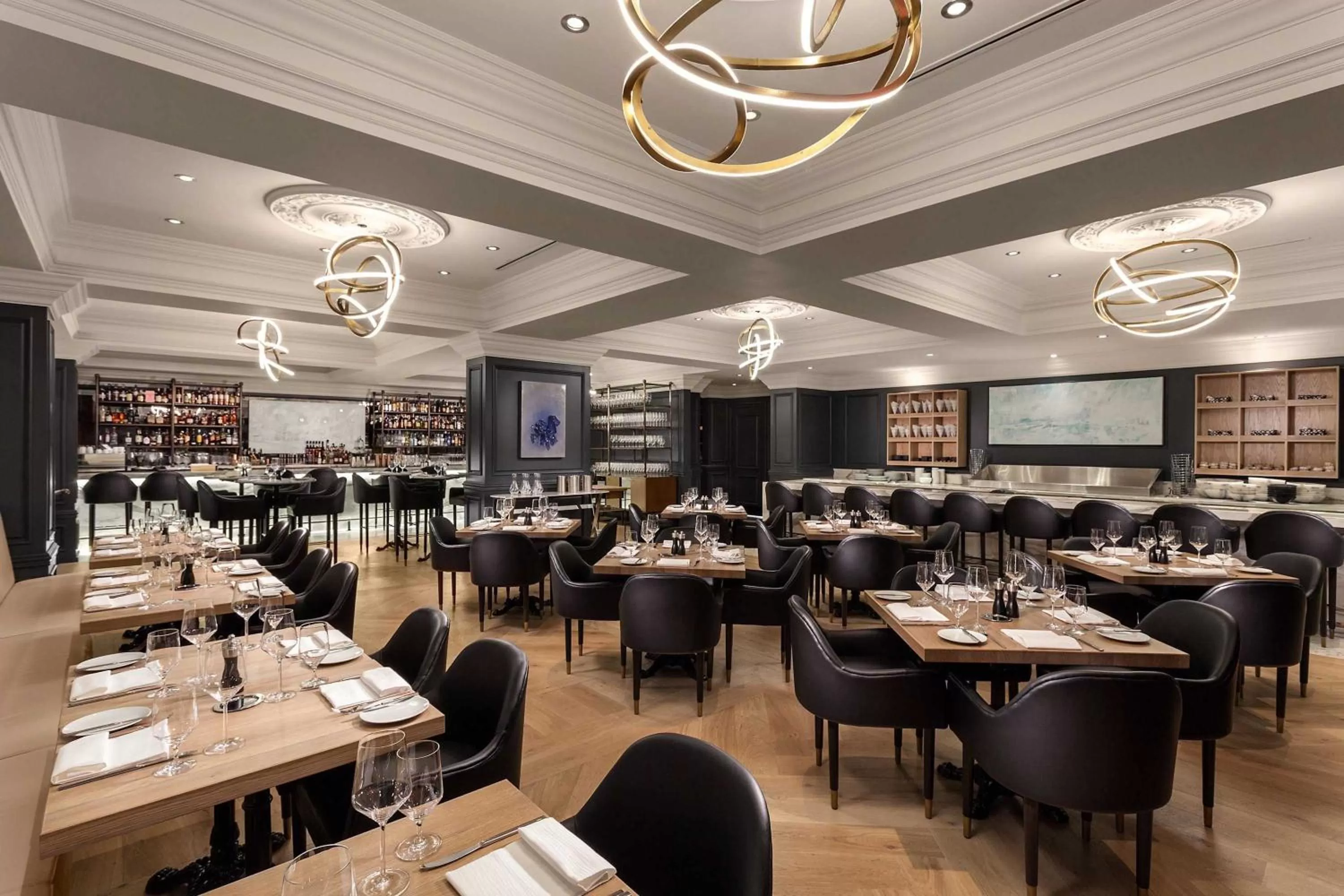 Restaurant/places to eat in The Sutton Place Hotel Vancouver