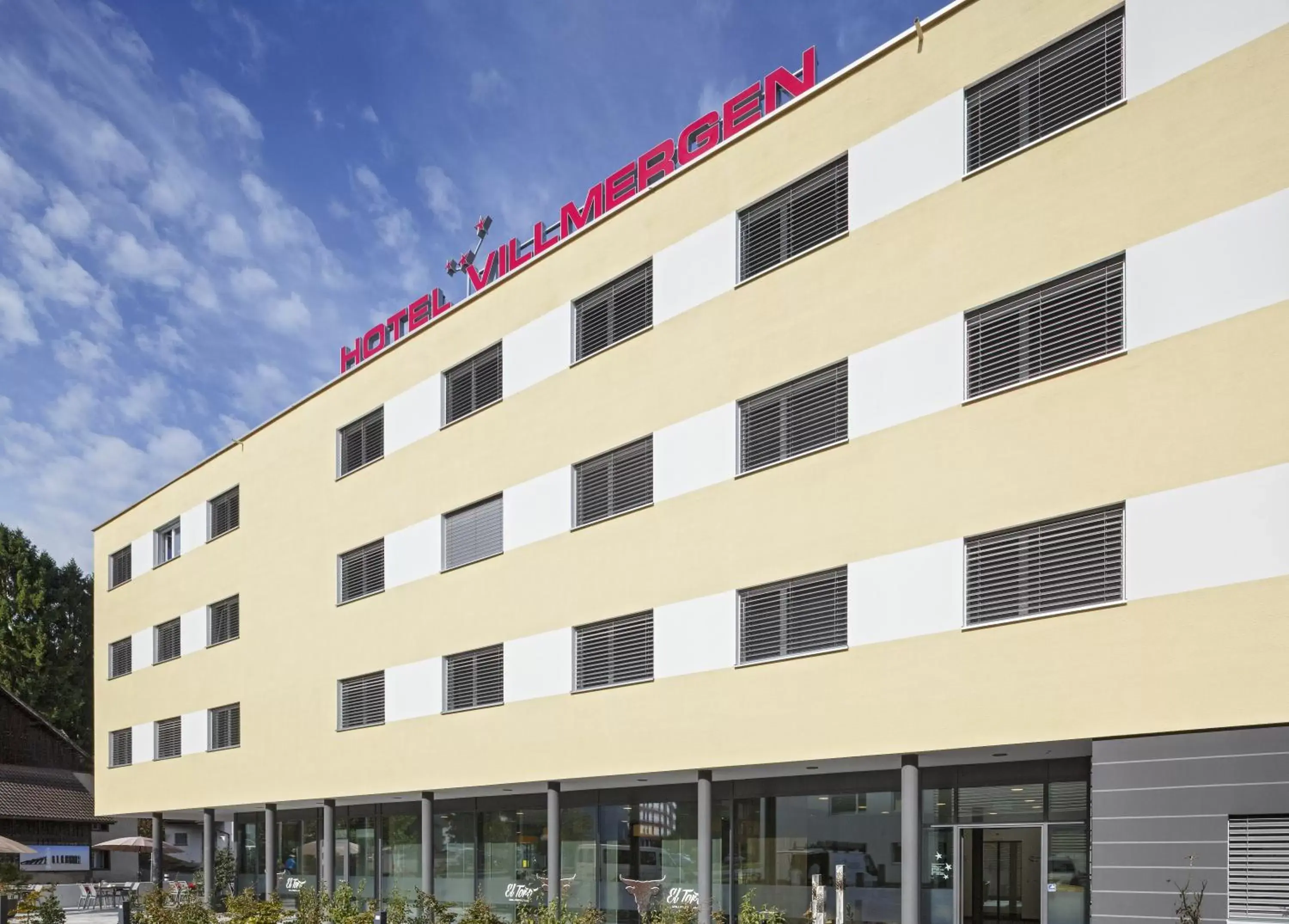 Facade/entrance, Property Building in Villmergen Swiss Quality Hotel
