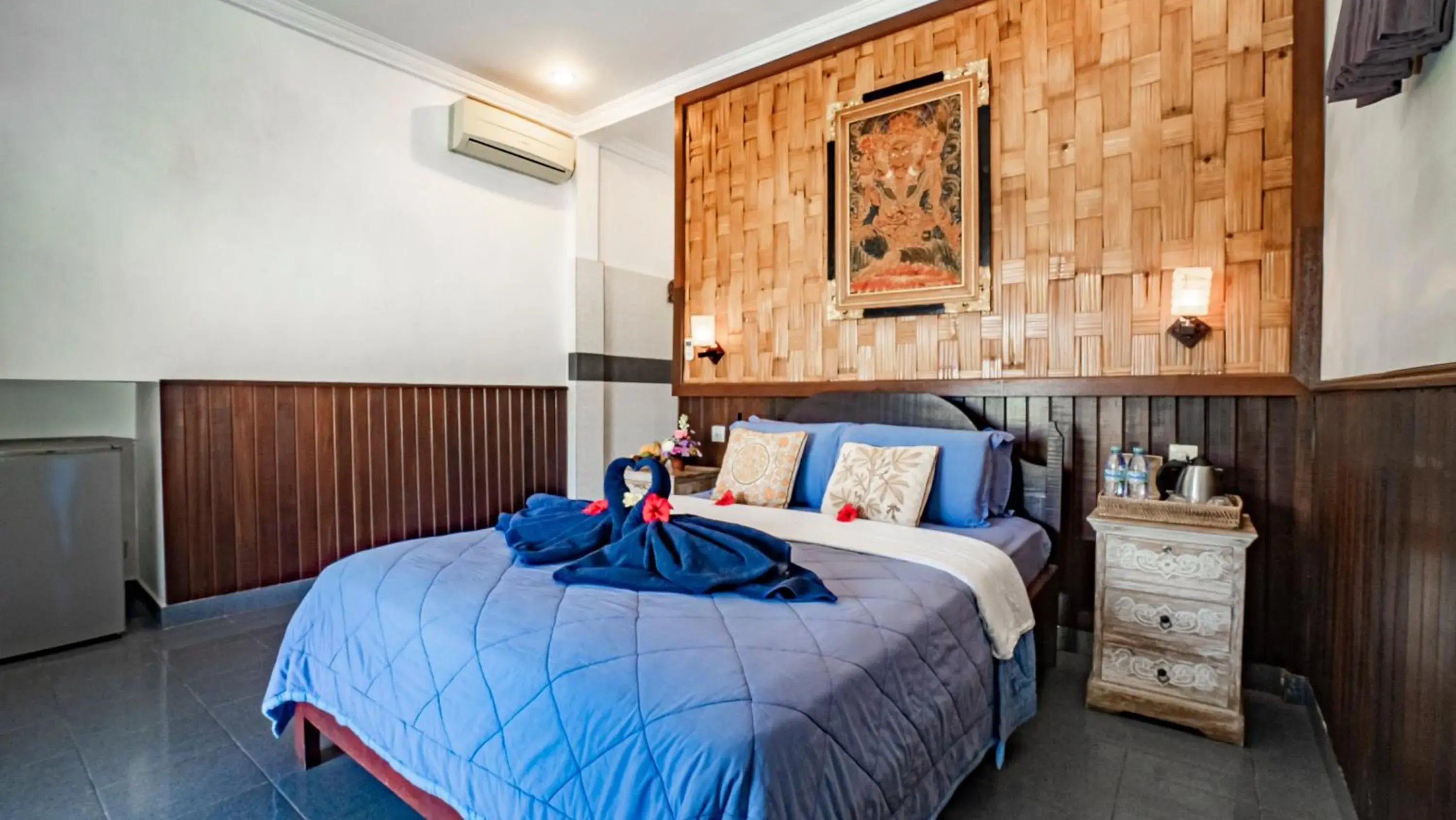 Bed in Kun Kun Guest House