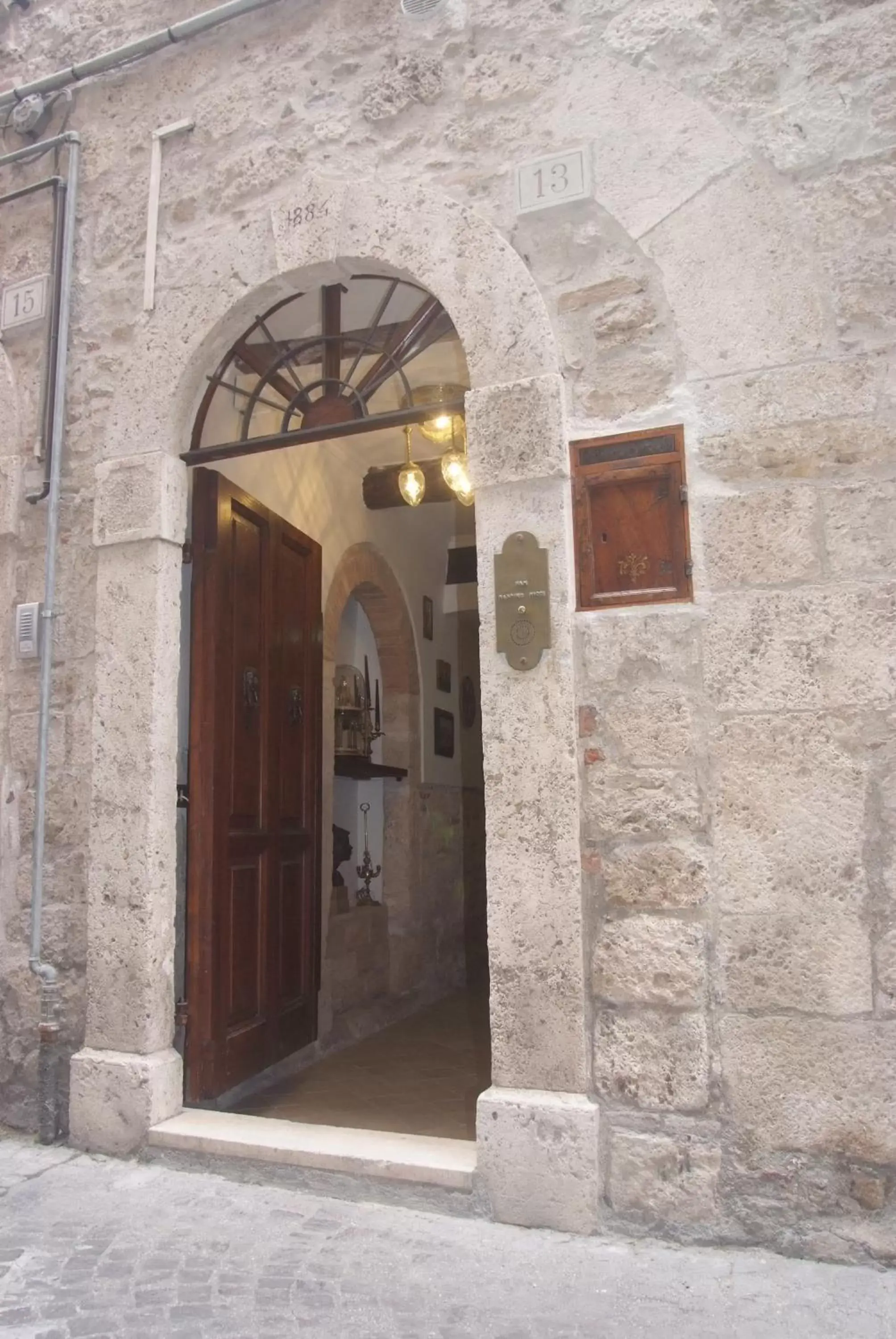 Facade/entrance in Piccola corte